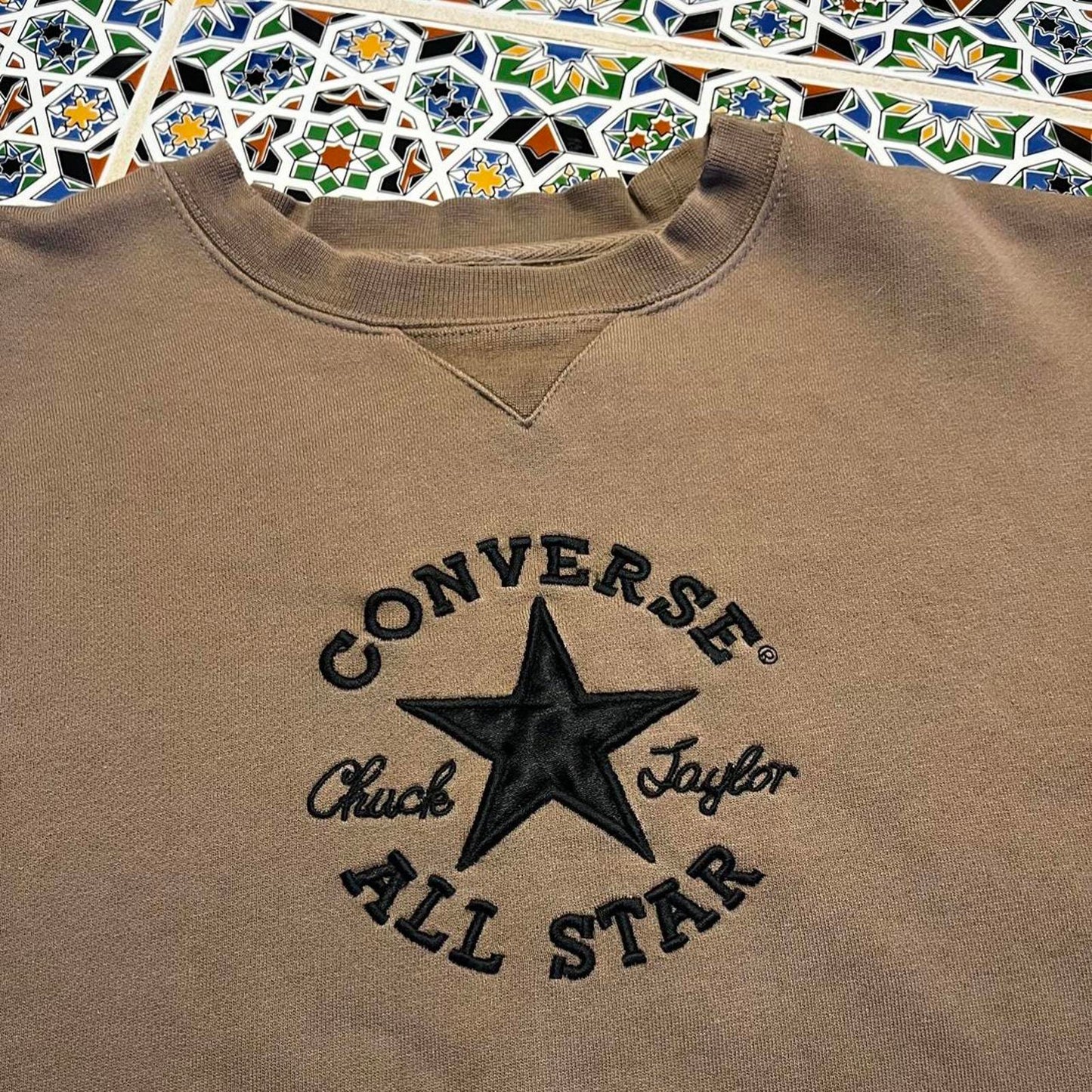 converse sweatshirt