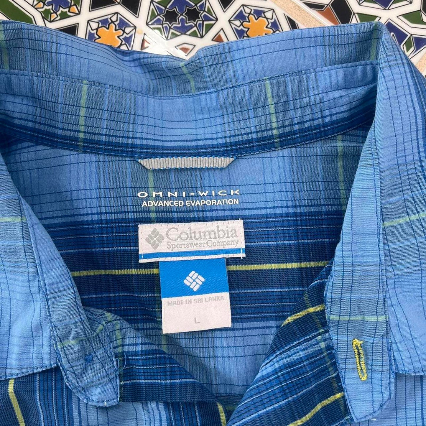 columbia omni-wick short sleeved button up shirt