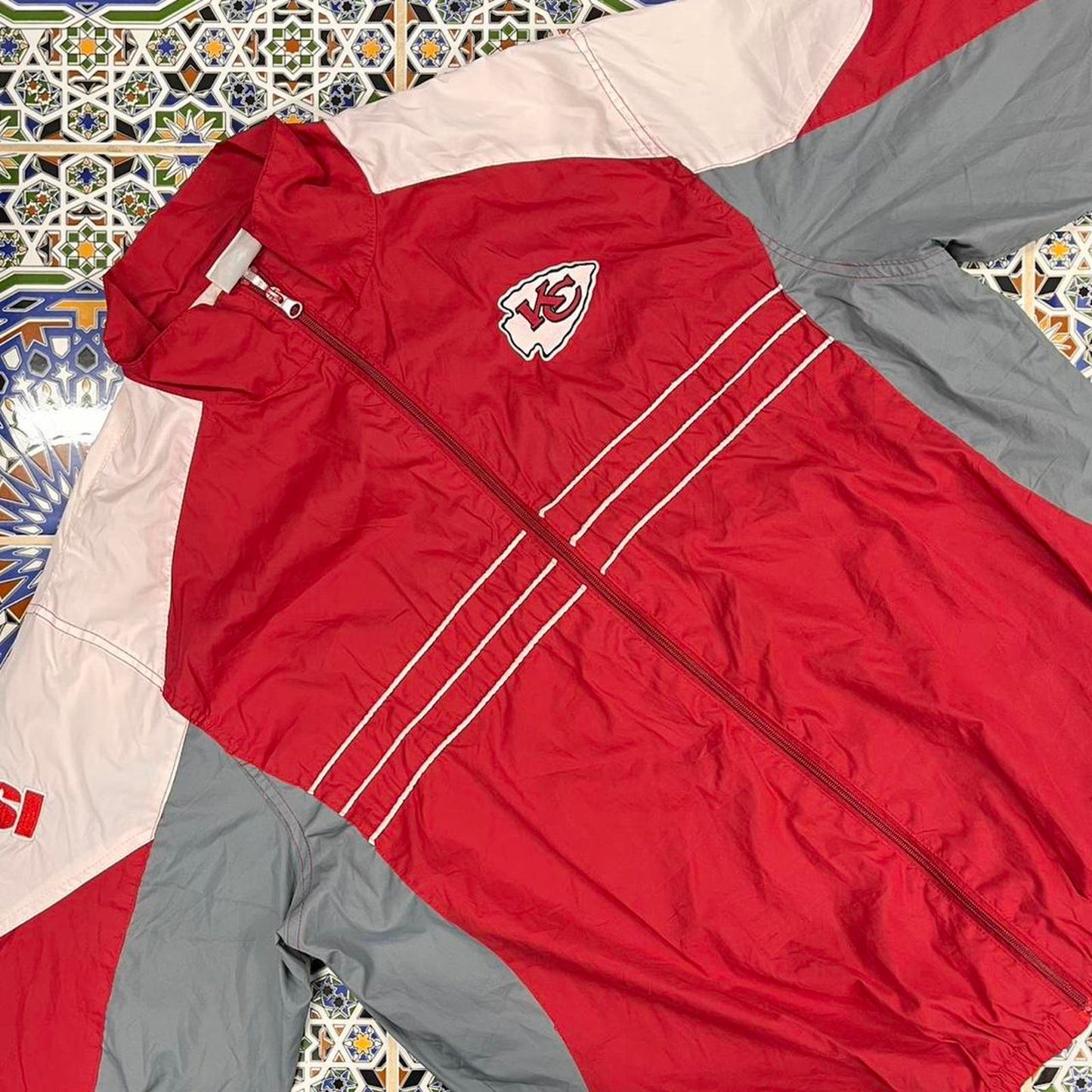 Kansas city chiefs windbreaker