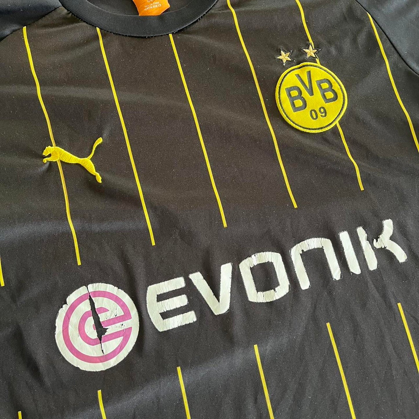 Puma BVB dortmund soccer kit.