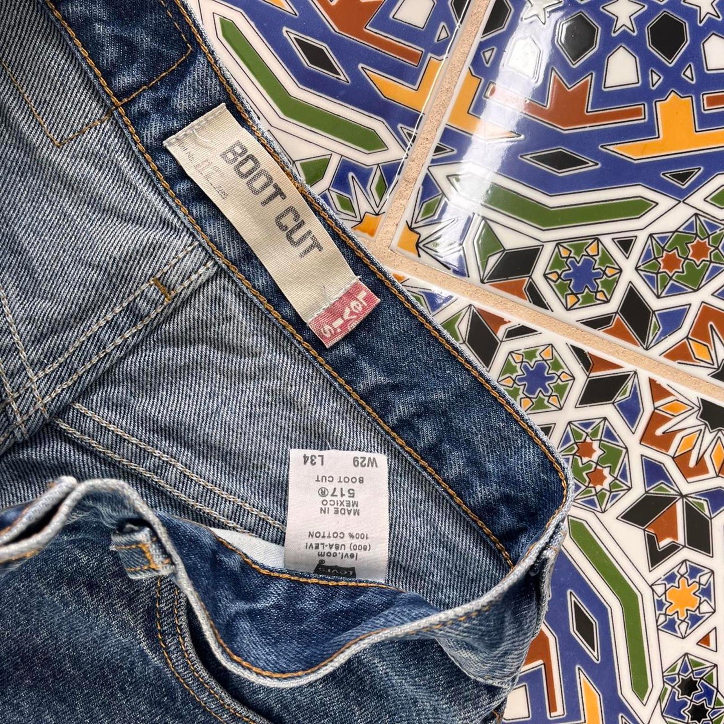 Women's High-waisted Levi’s shorts denim