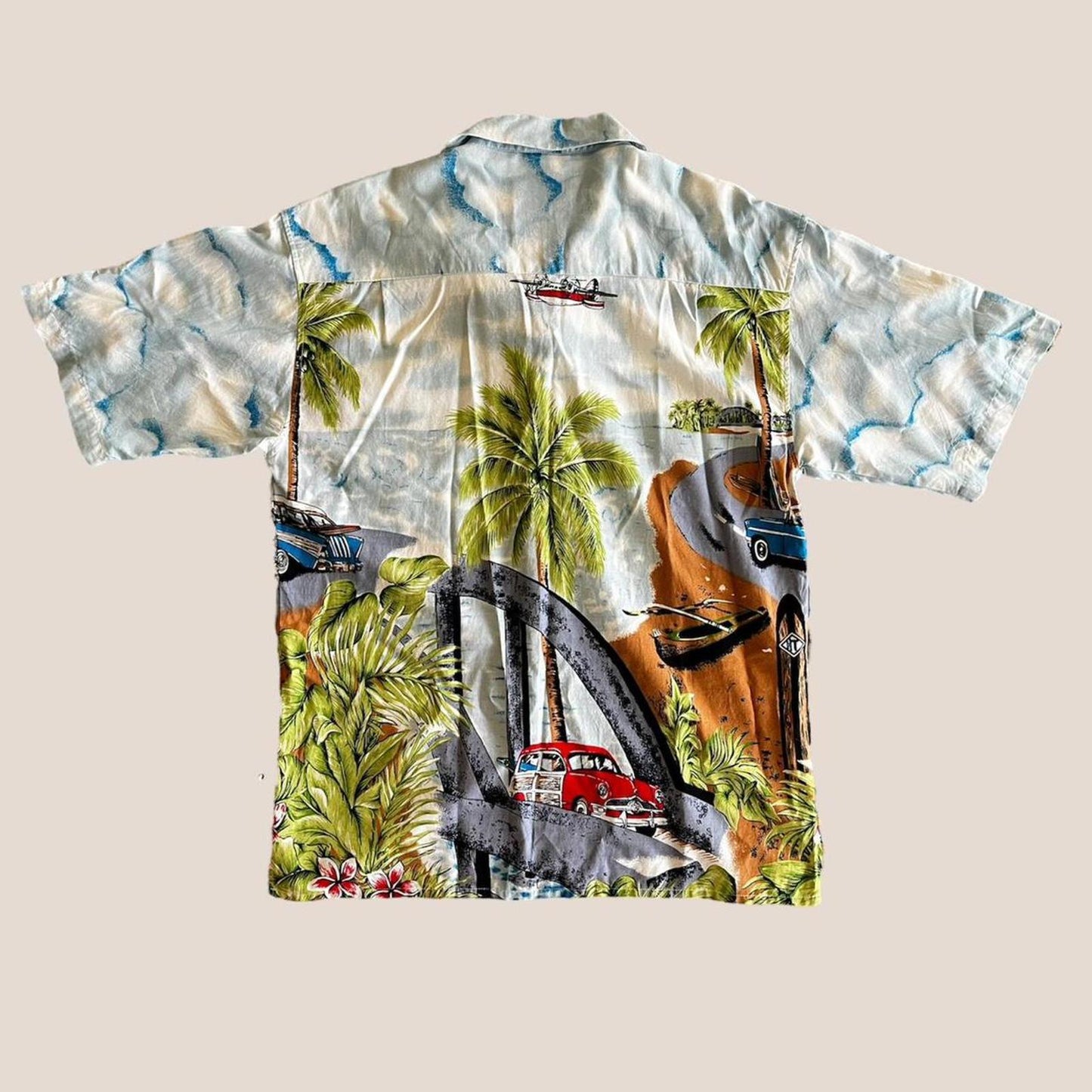 Hang ten all over graphic short sleeved button up shirt