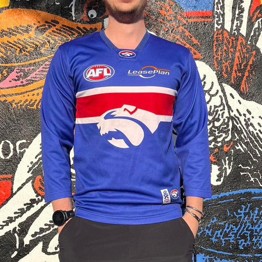 2002-03 western bulldogs long sleeve jersey