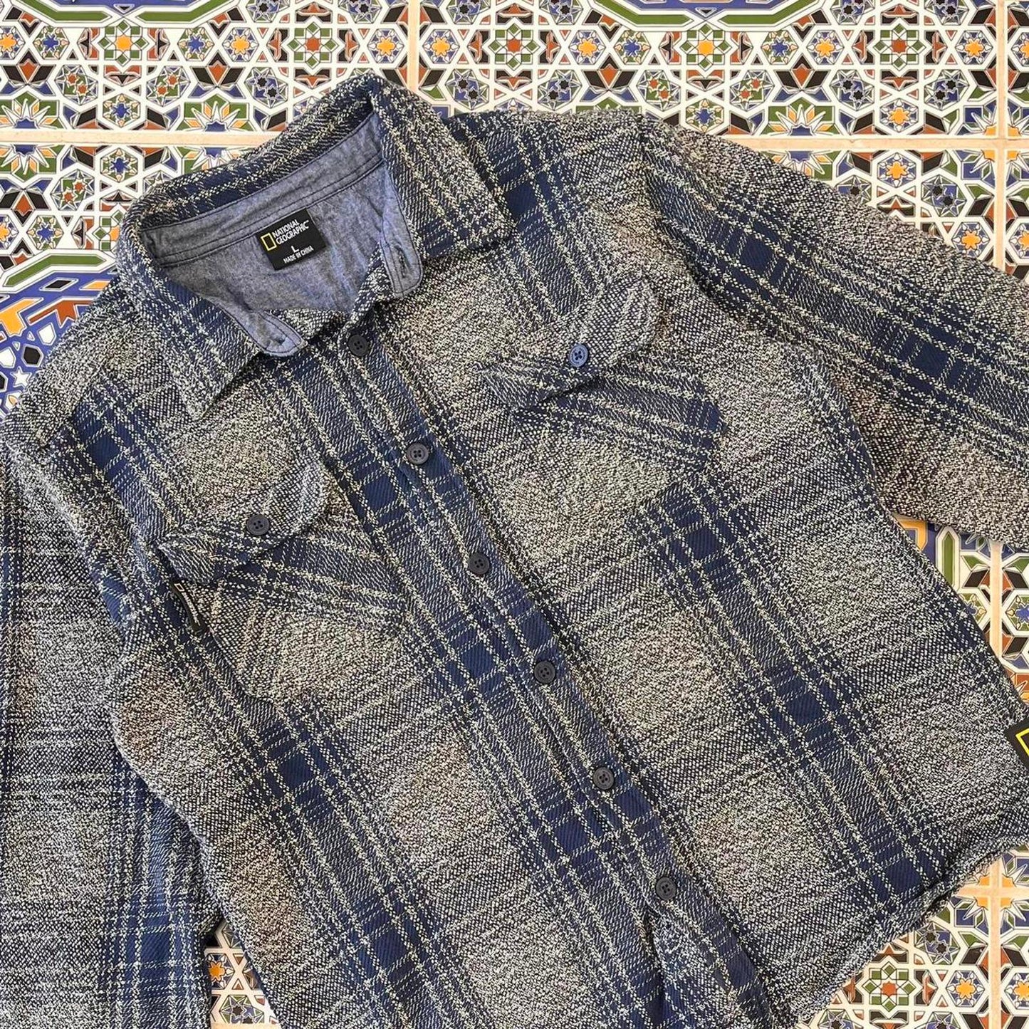 national geographic button up flannel shirt