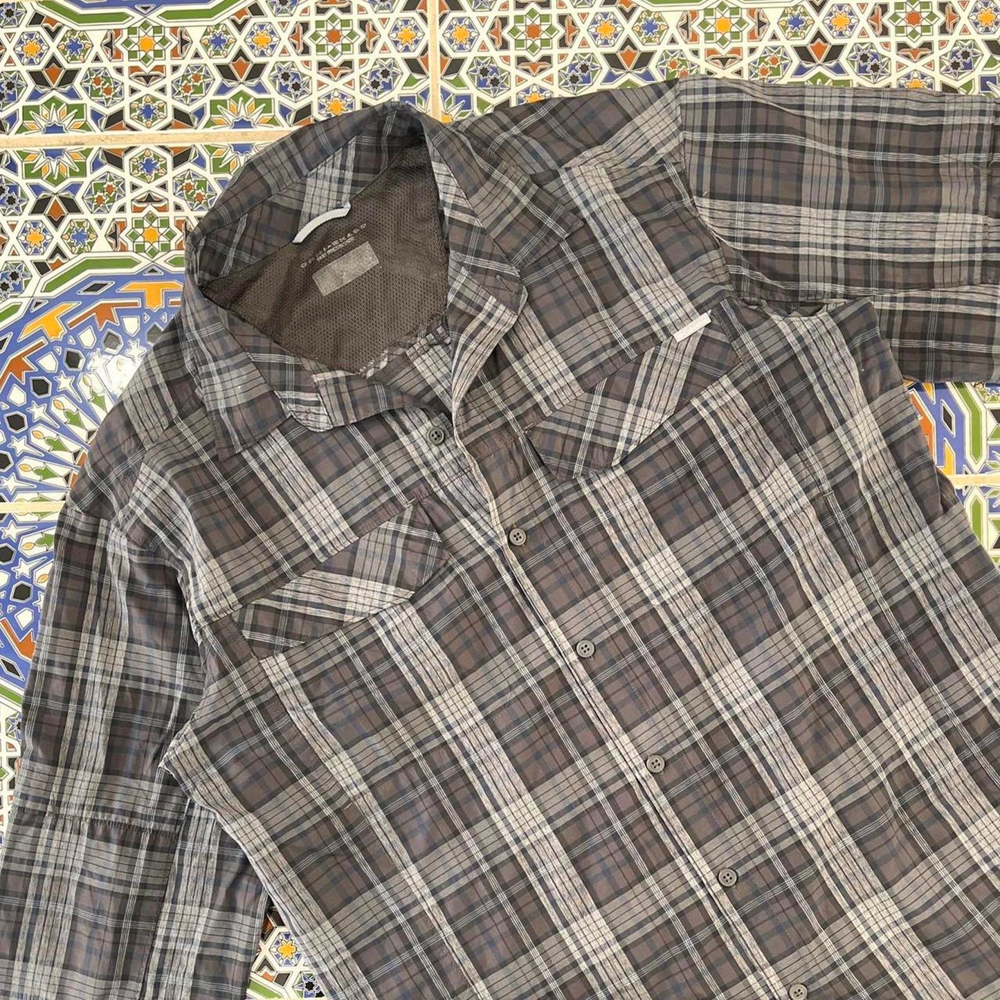 columbia button up shirt