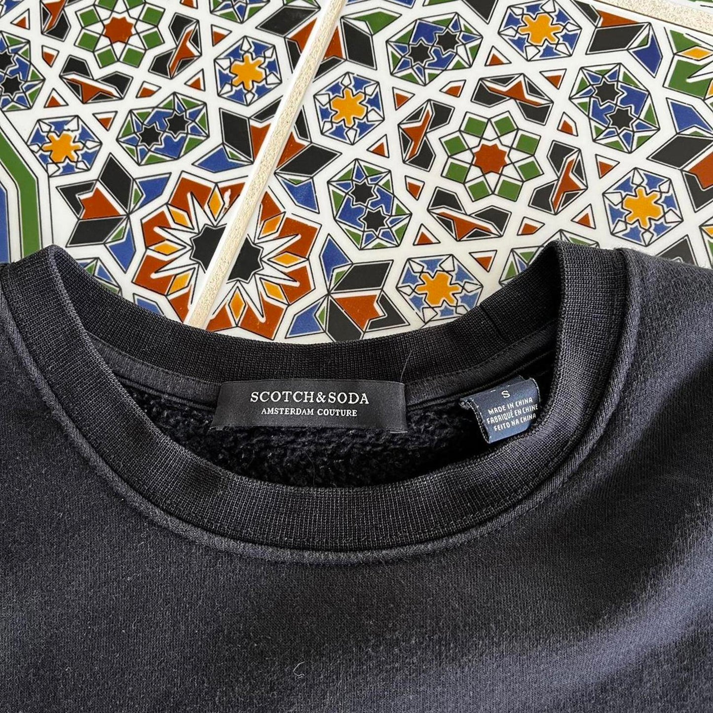 Scotch and soda crewneck