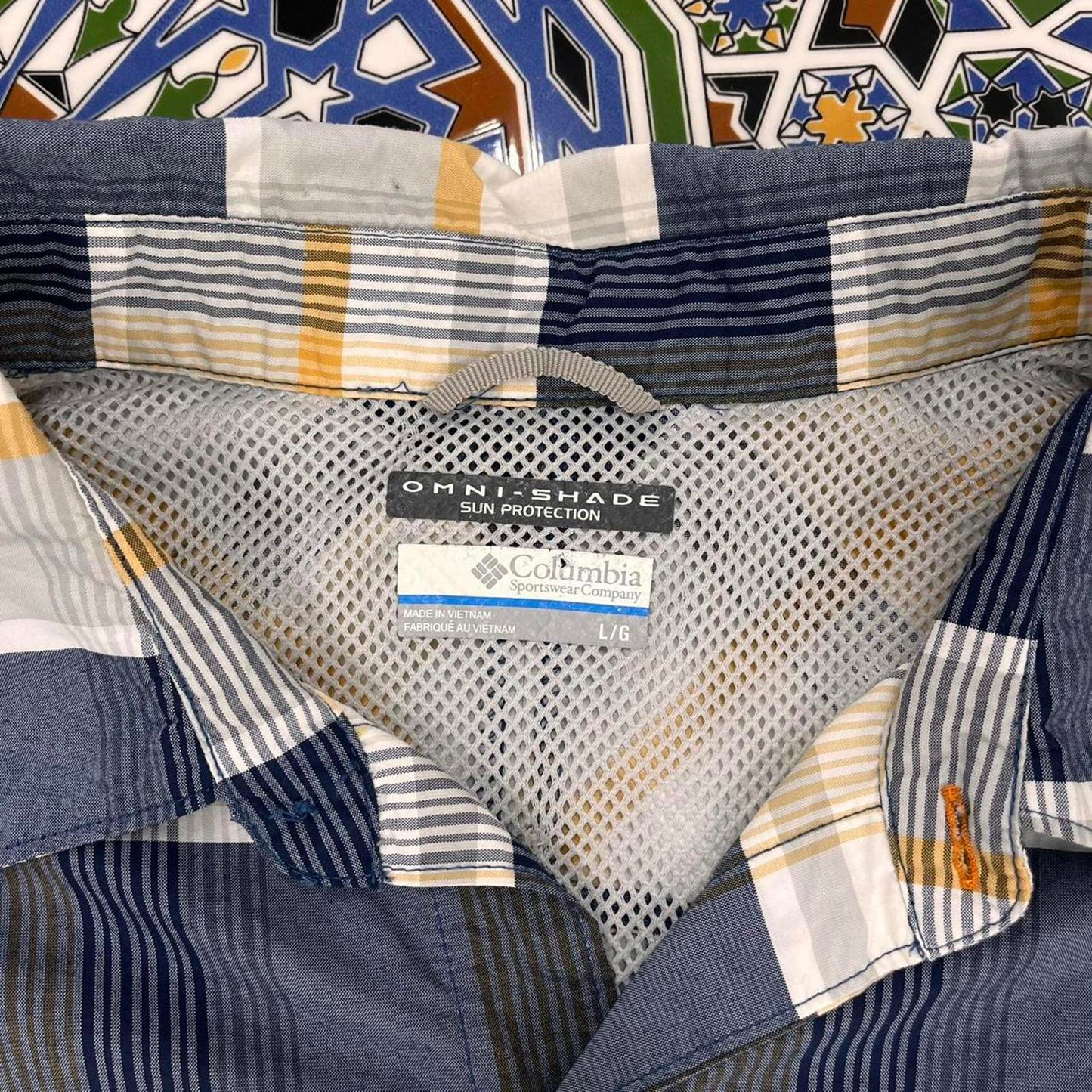columbia short sleeved button up shirt