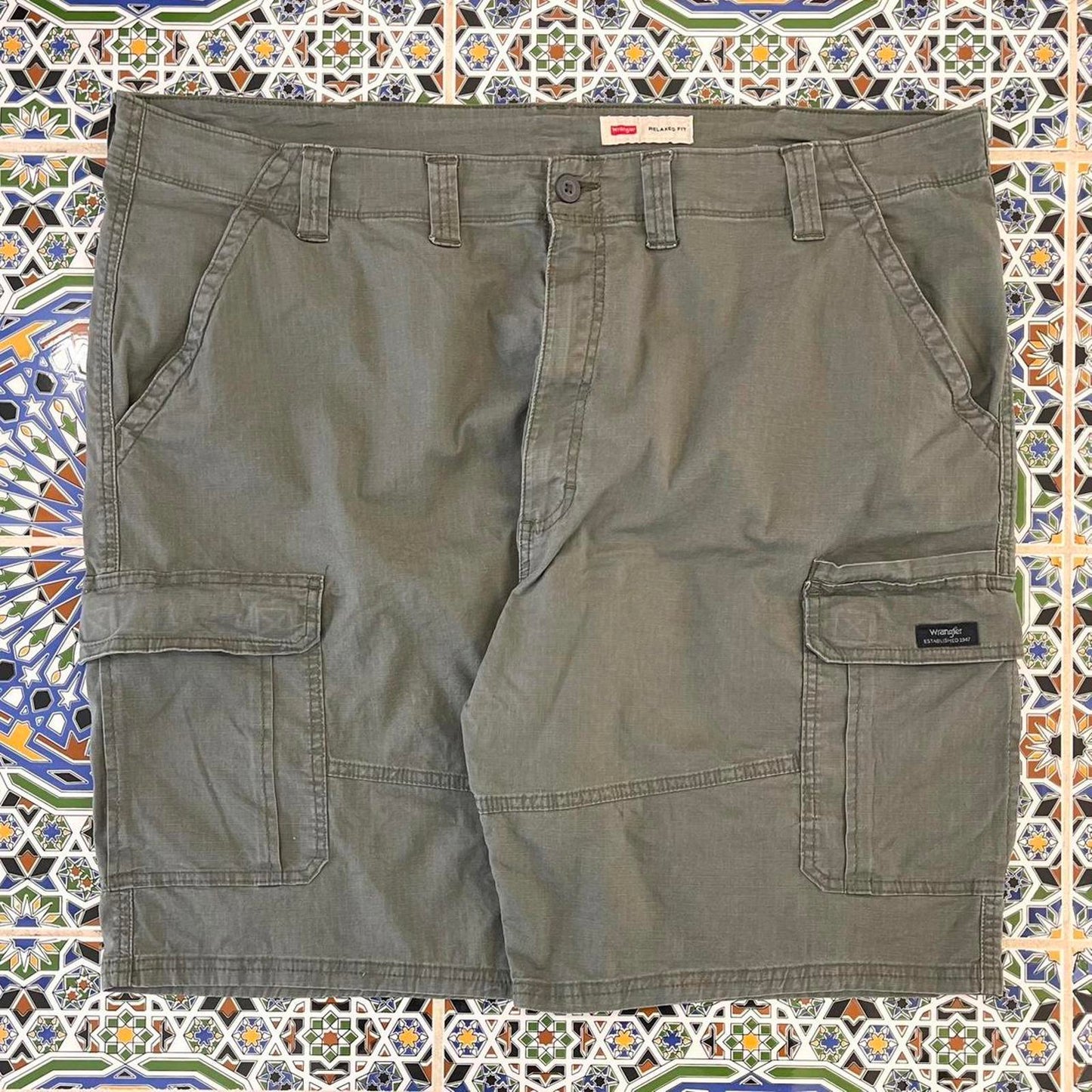 wrangler cargo shorts
