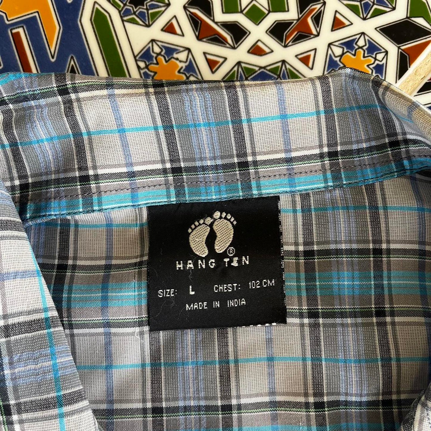 hang ten short sleeved button up shirt