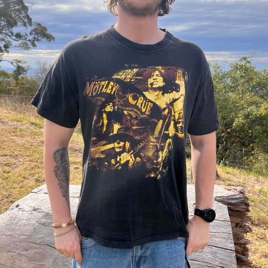 Motley crew tshirt