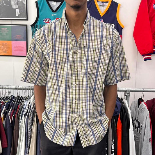 guess short sleeved button up shirt