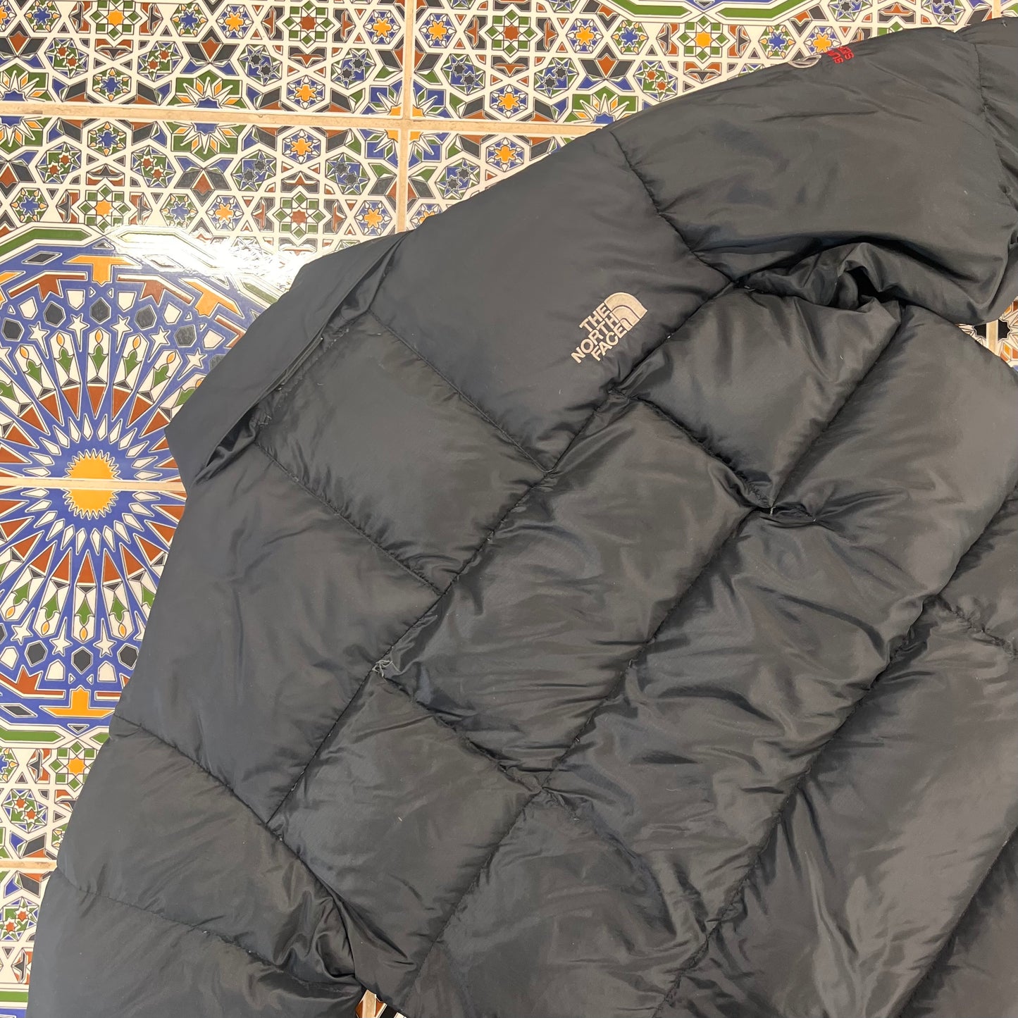 L north face puffer jacket