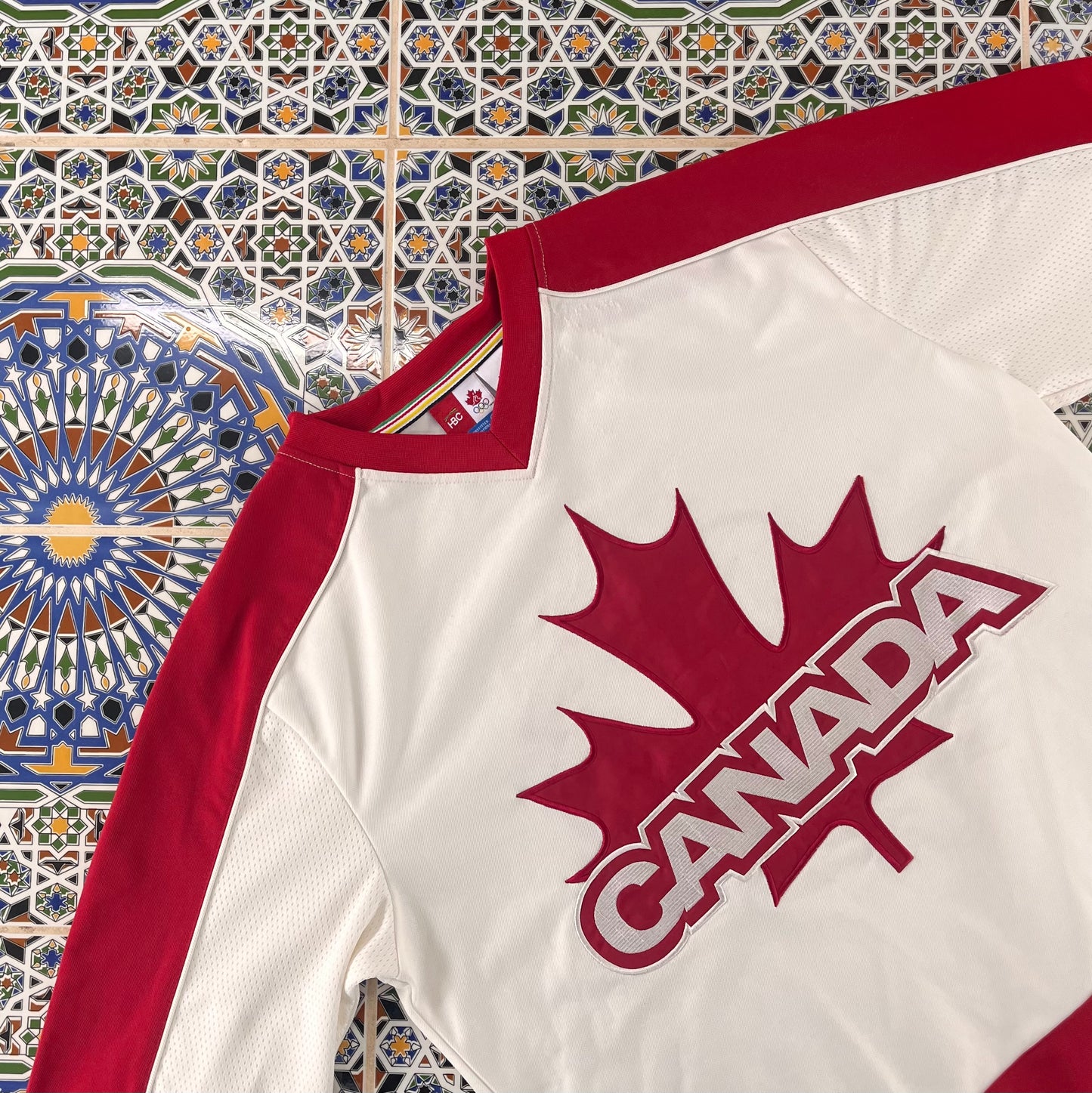 M 06 Canada Winter Olympics ice hockey jersey