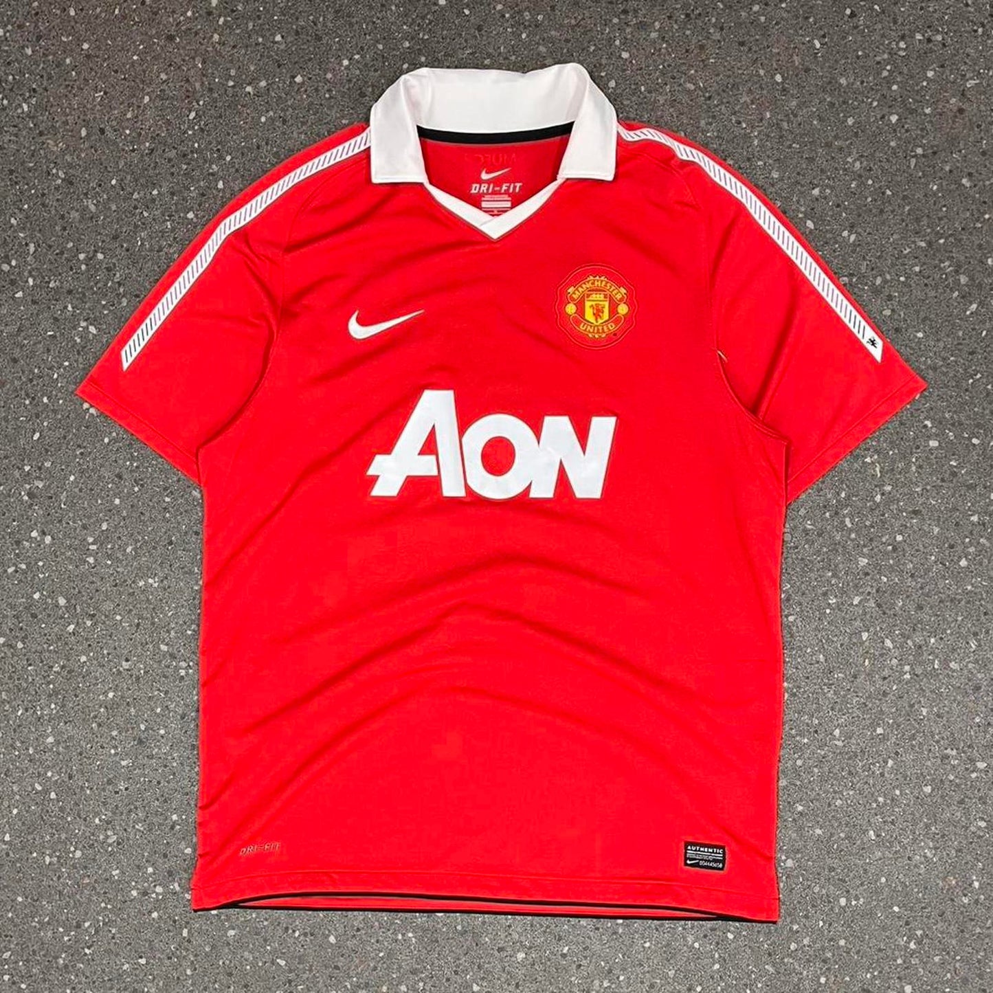 2010-11 nike manchester united jersey