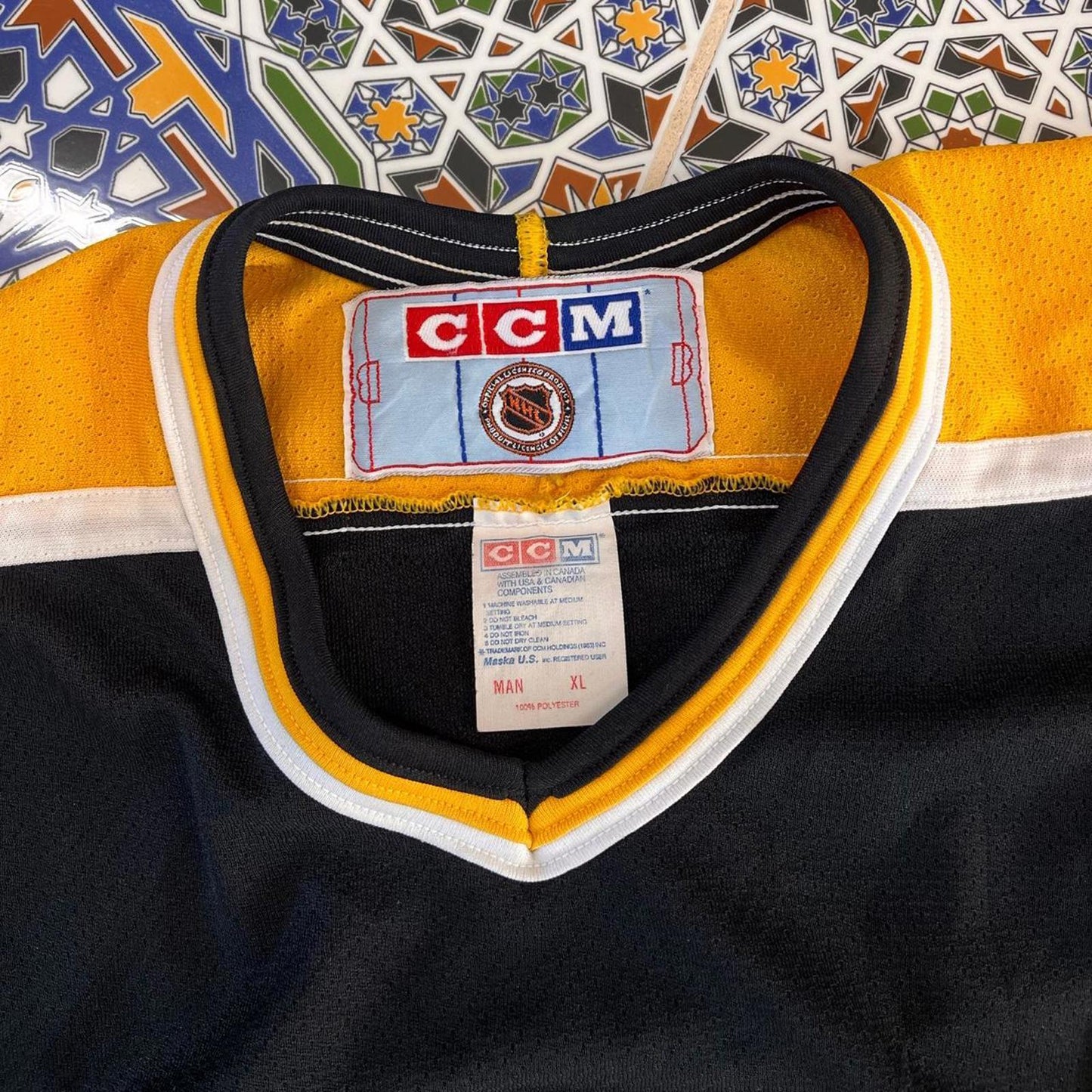 CCM boston bruins jersey