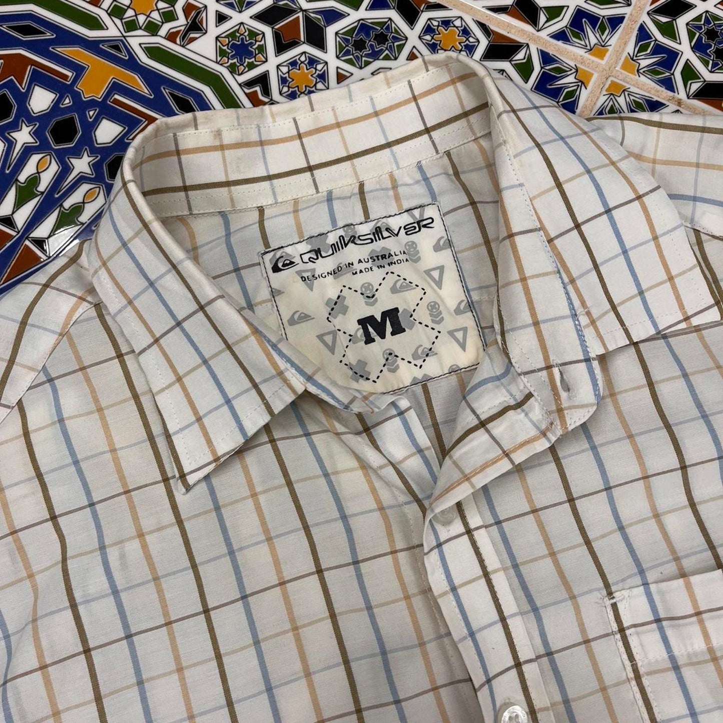 Quiksilver button up shirt