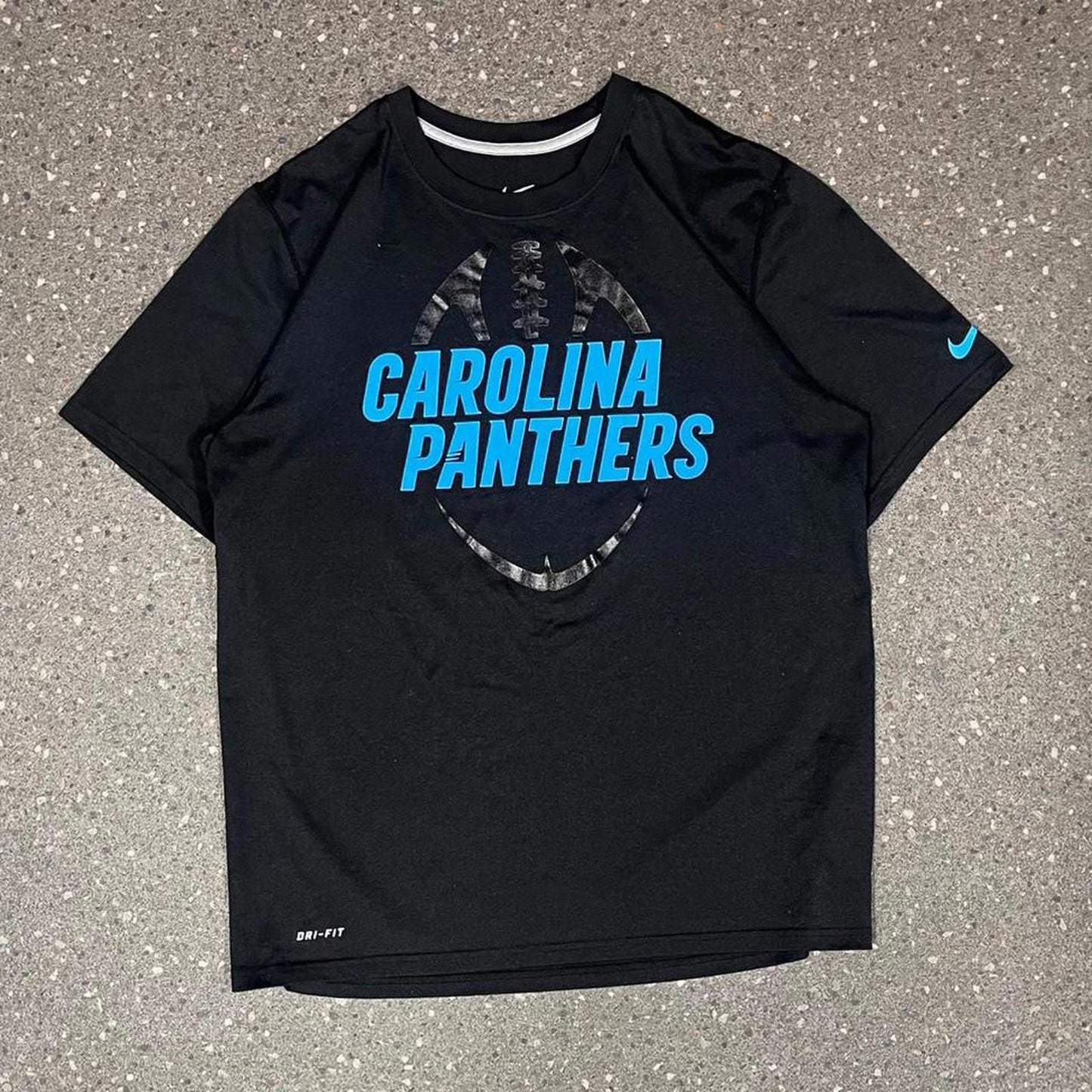 Nike tshirt