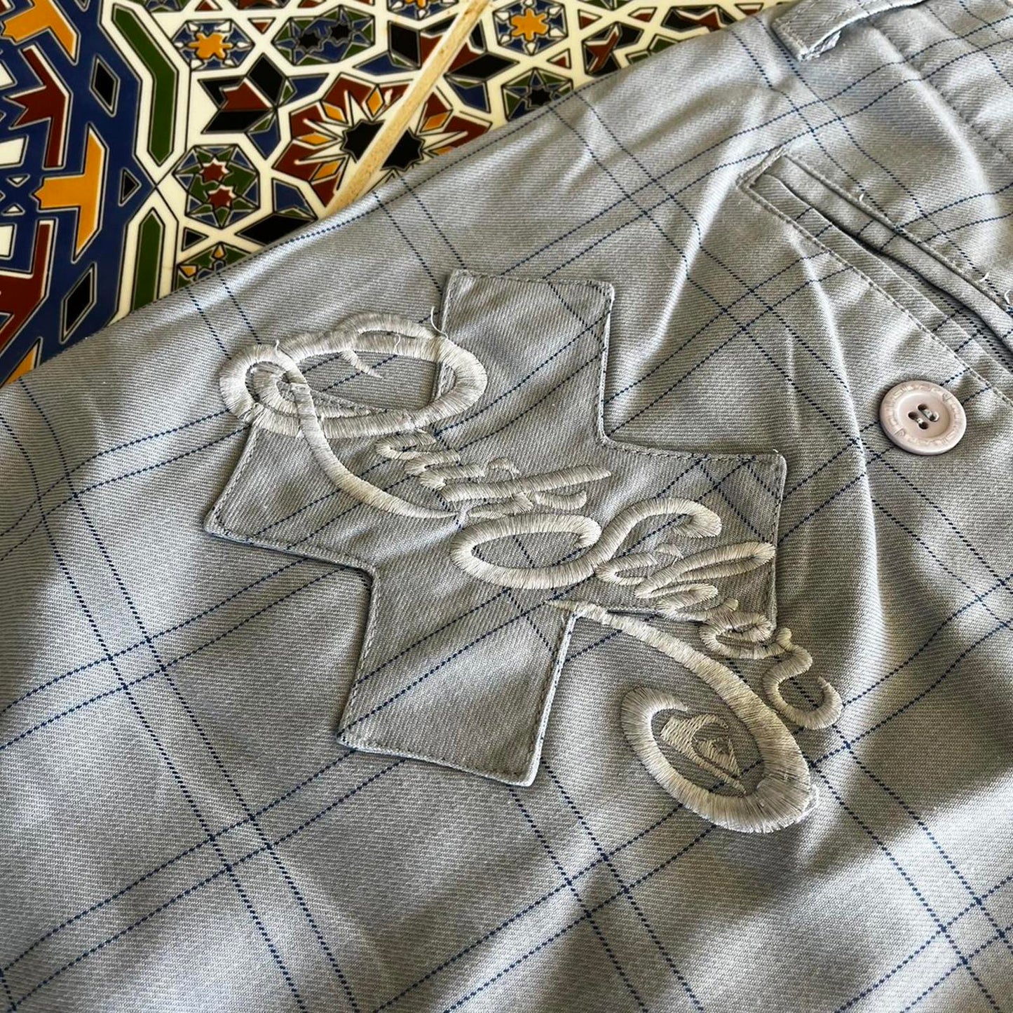 2000s quiksilver shorts