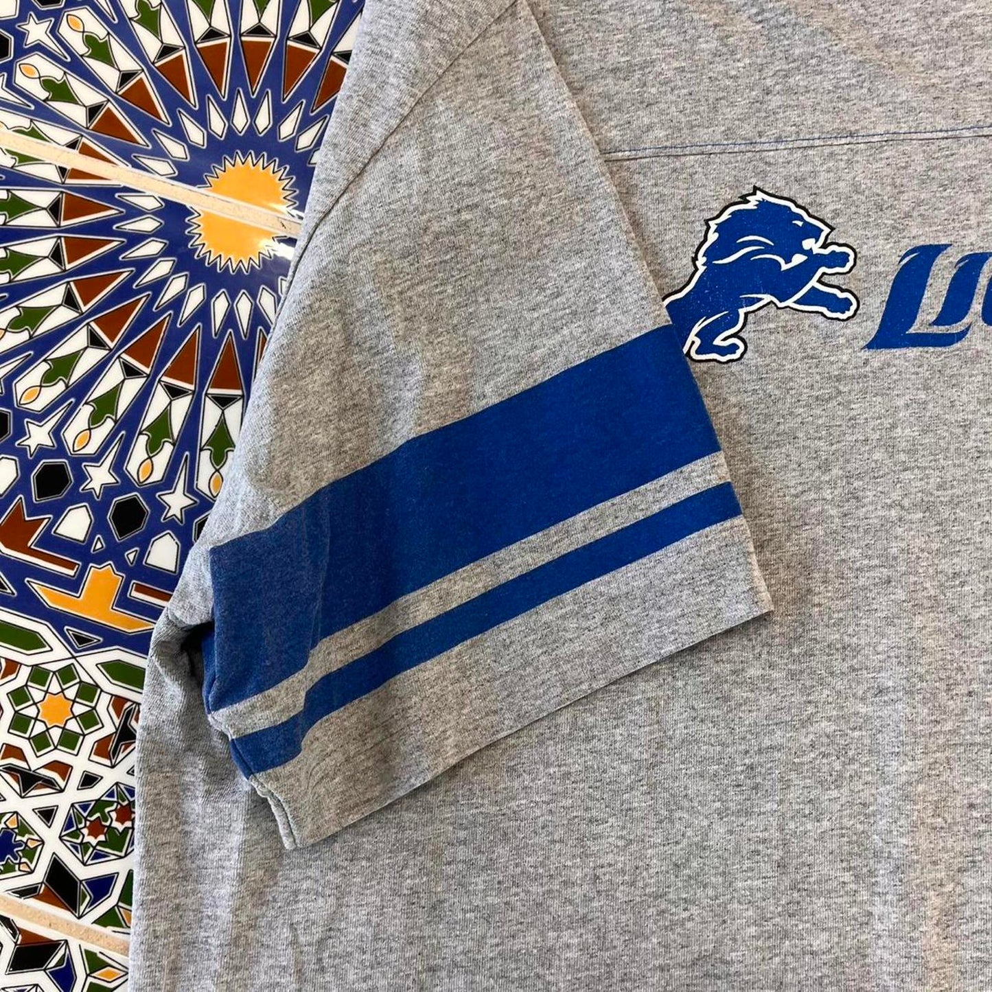 lion NFL tee