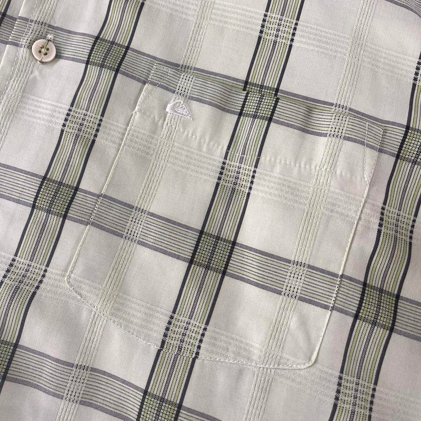 Quiksilver button up shirt