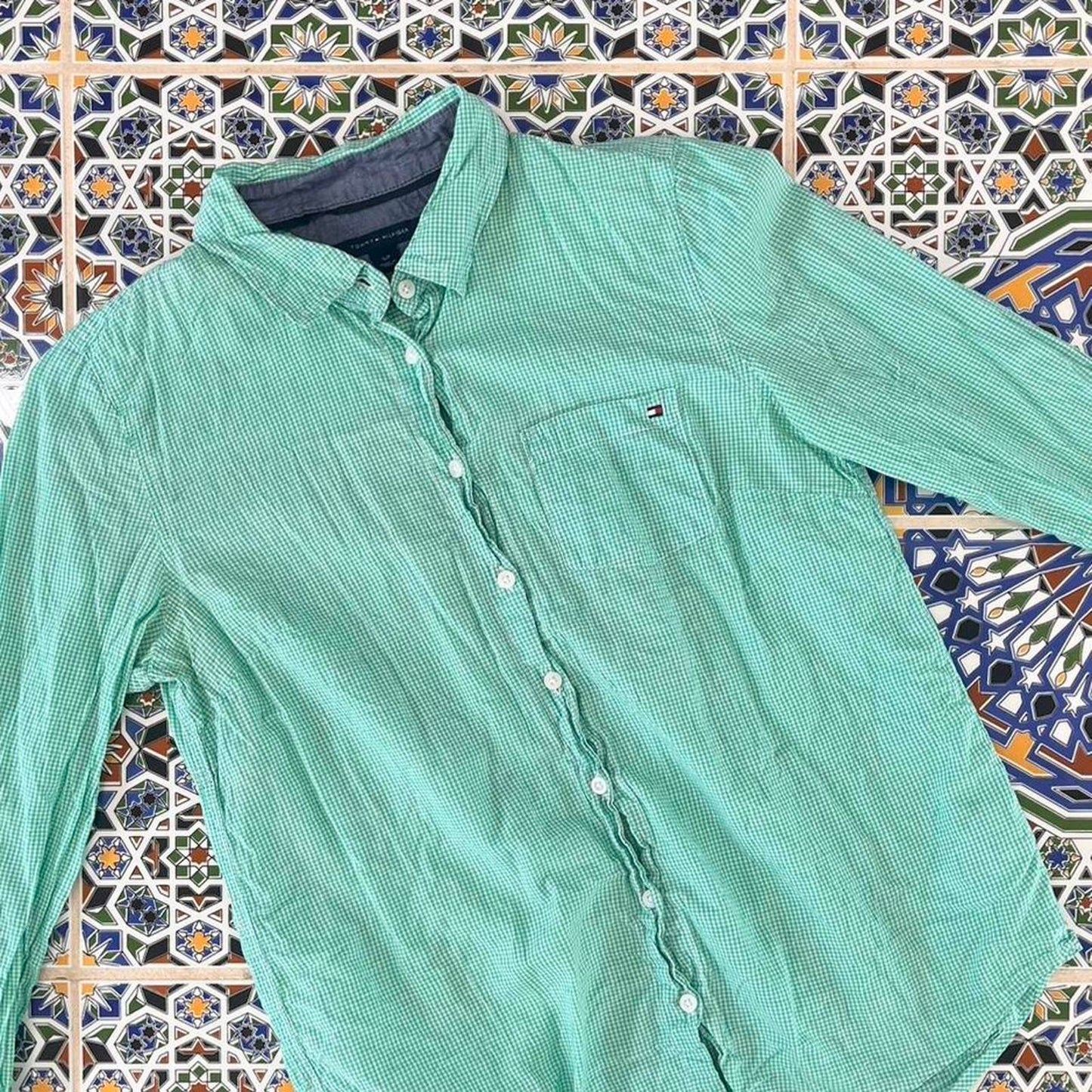 Women’s Tommy Hilfiger button up shirt