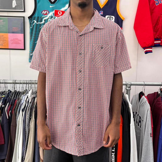 non branded short sleeved button up shirt