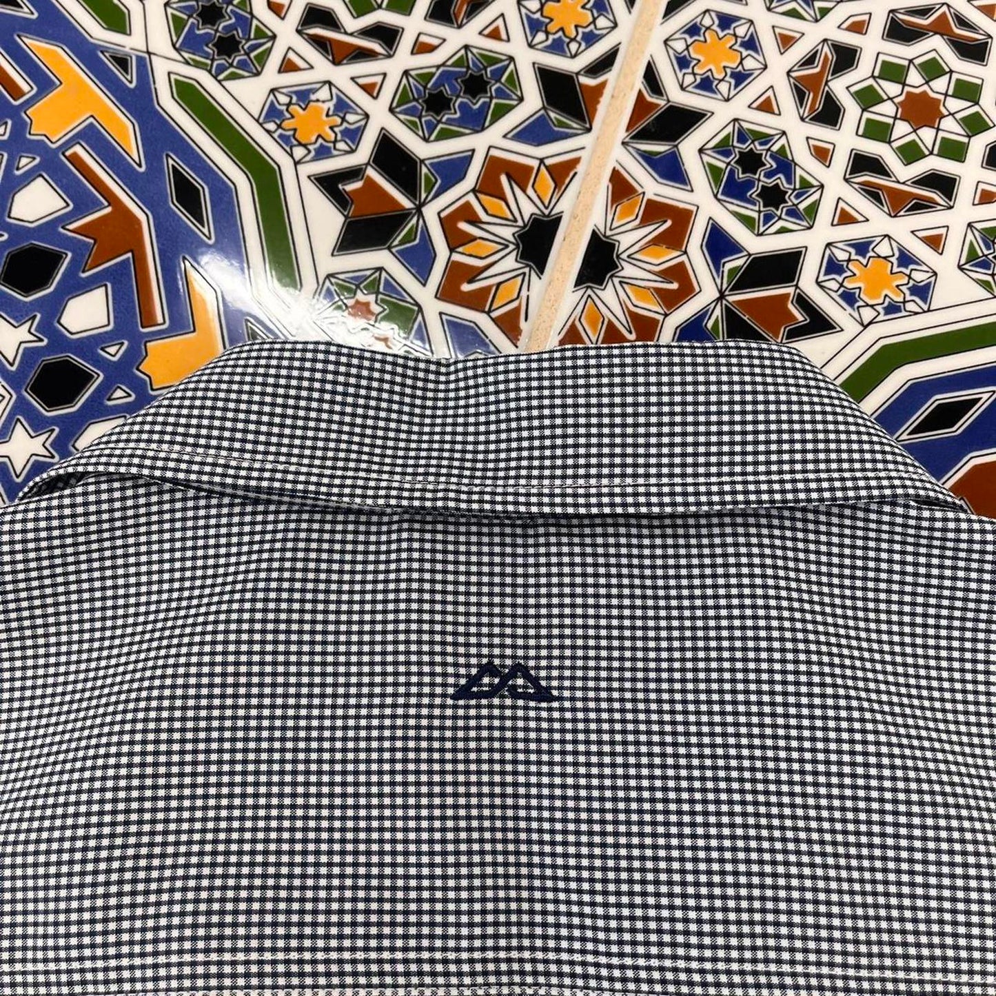 kathmandu short sleeved button up shirt