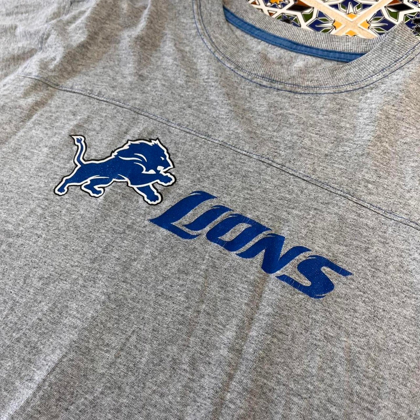 lion NFL tee
