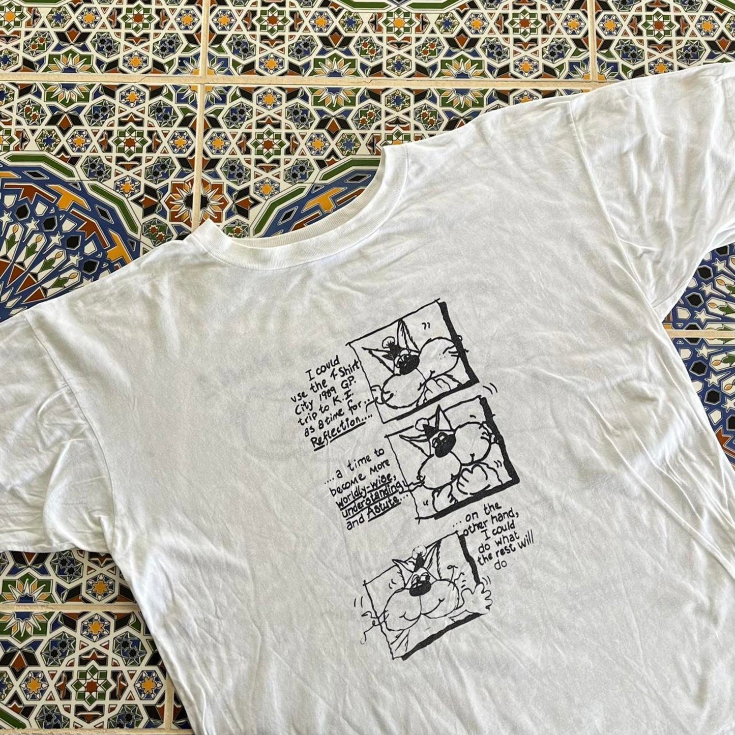 1989 Comic Graphic tee