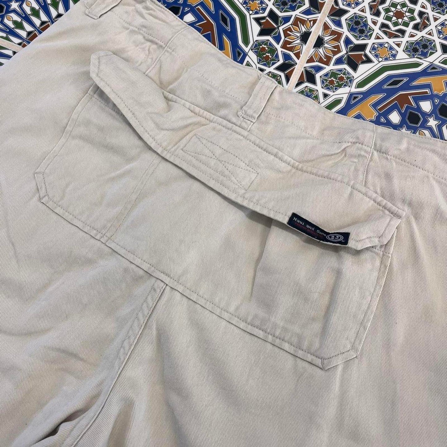 maui and sons vintage cargo shorts