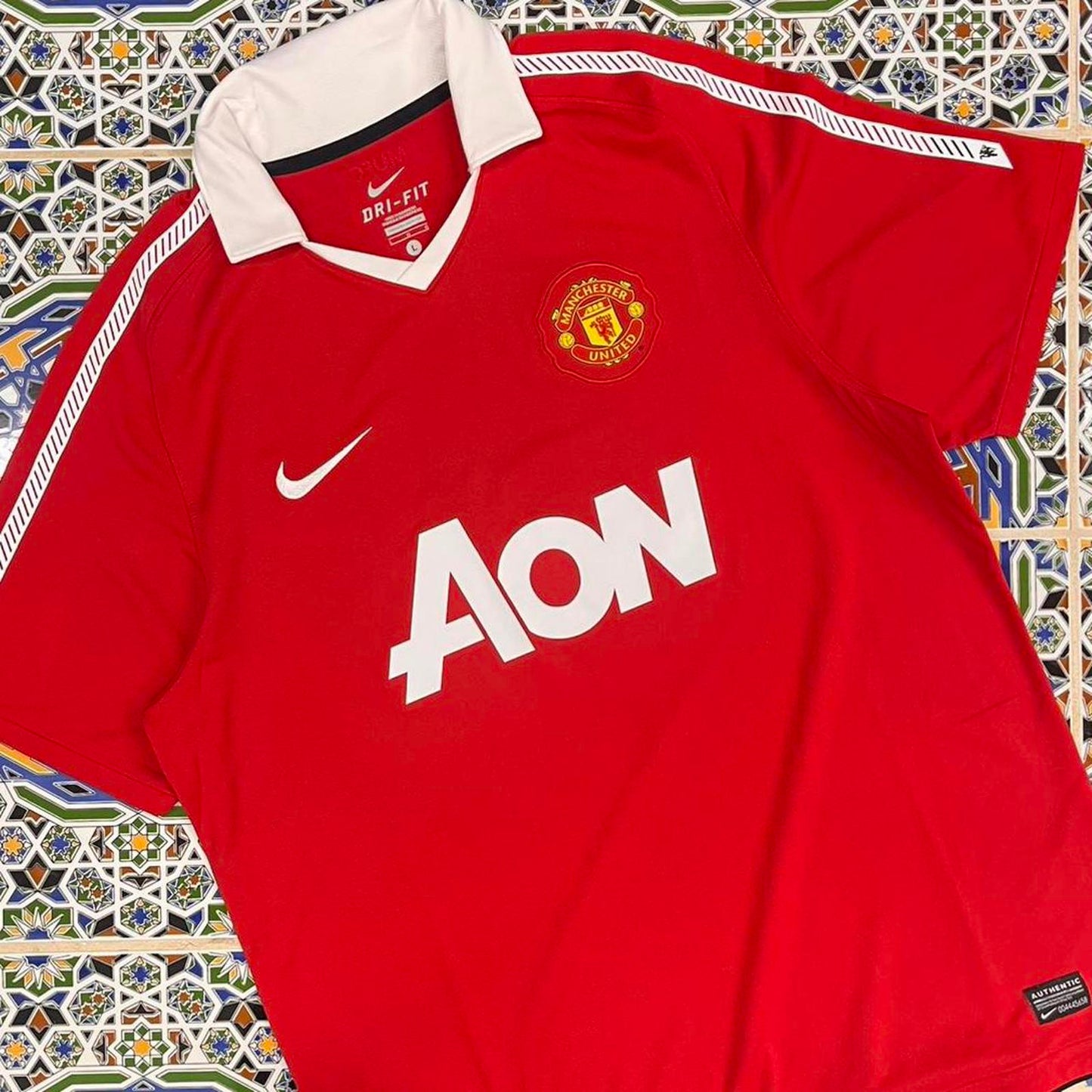 2010-11 nike manchester united jersey