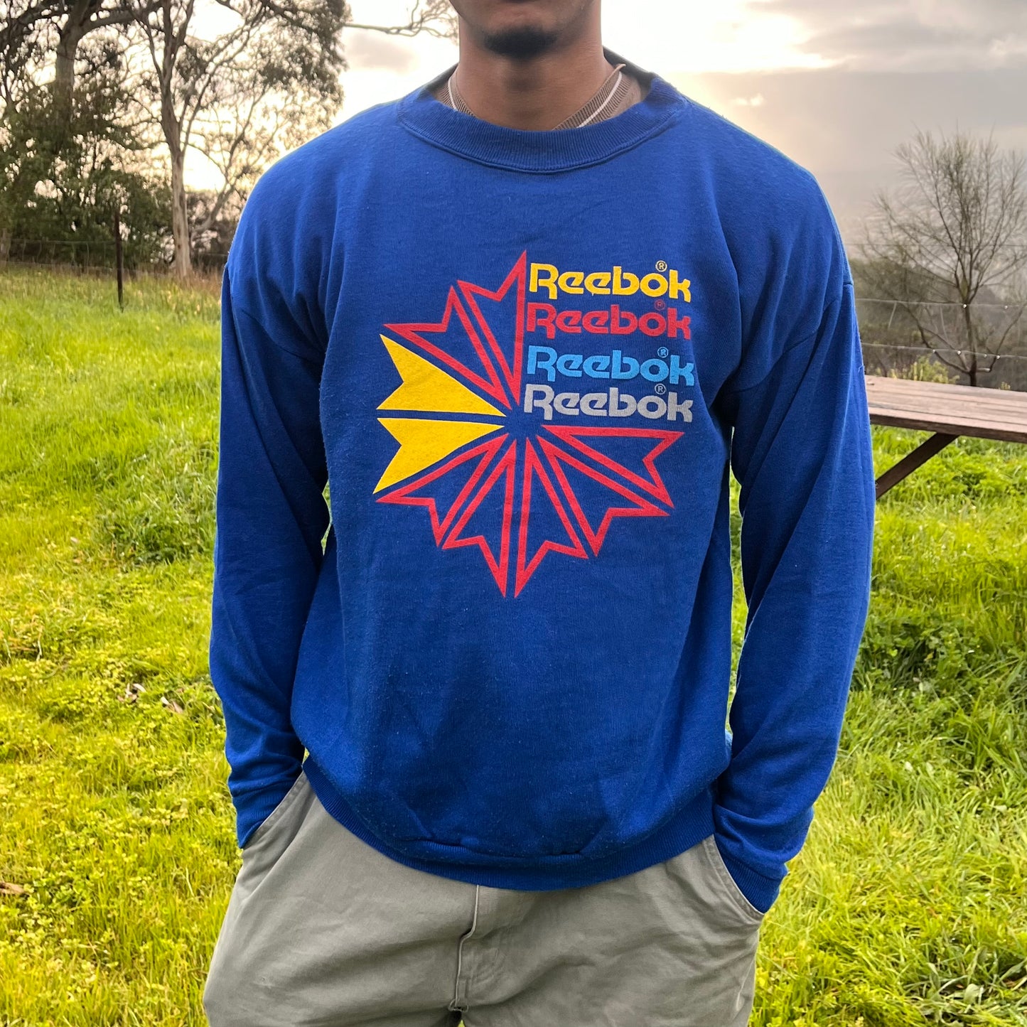 M vintage Reebok sweatshirt