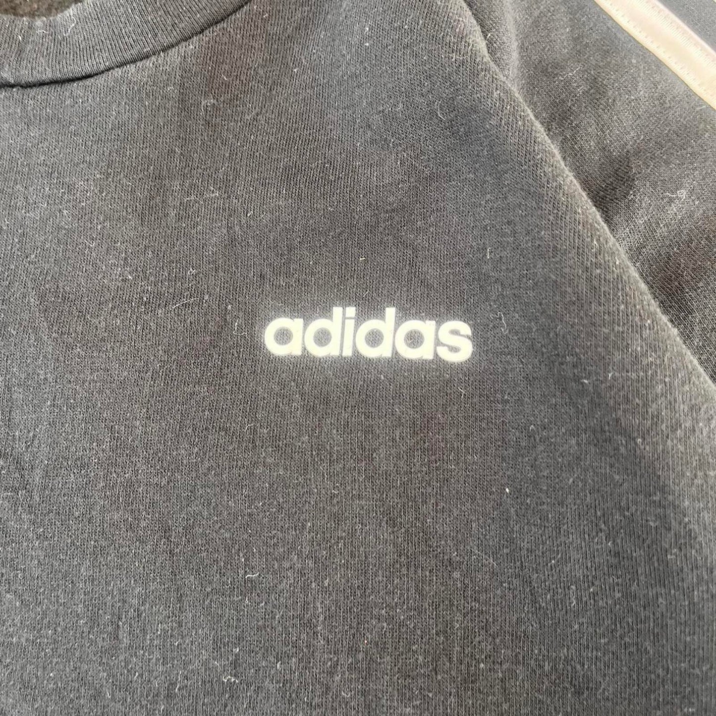 adidas sweathsirt