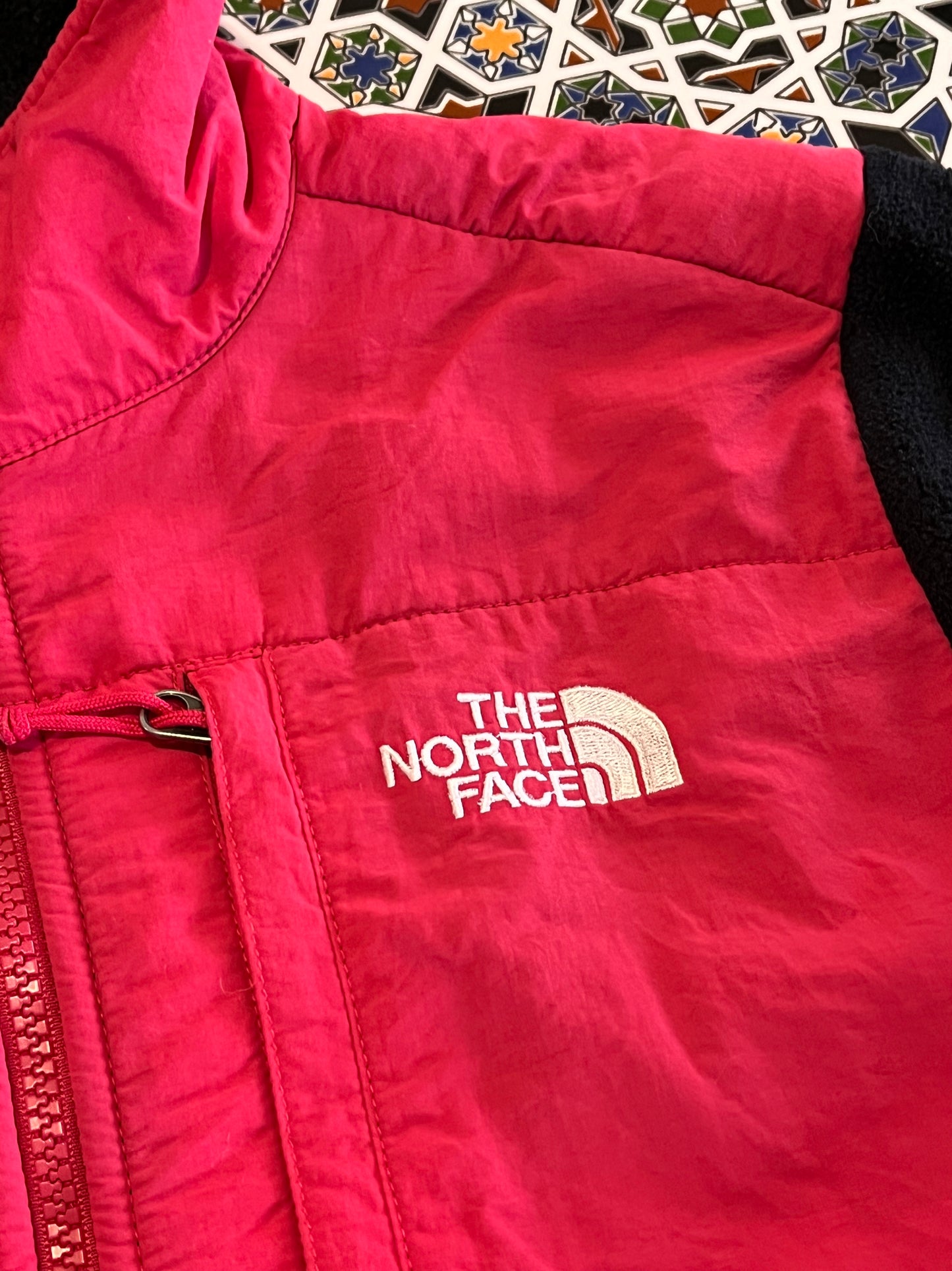 S women’s The North Face fleece jacket