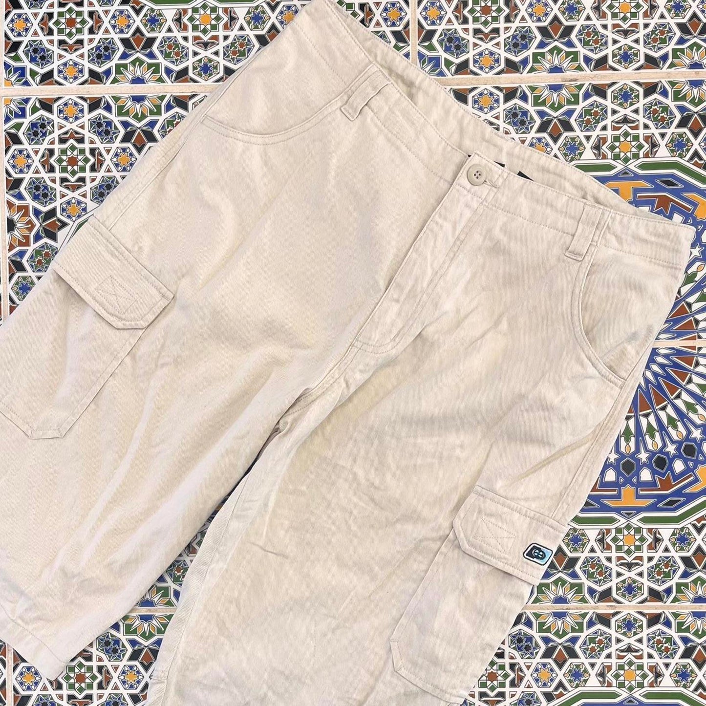 maui and sons vintage cargo shorts