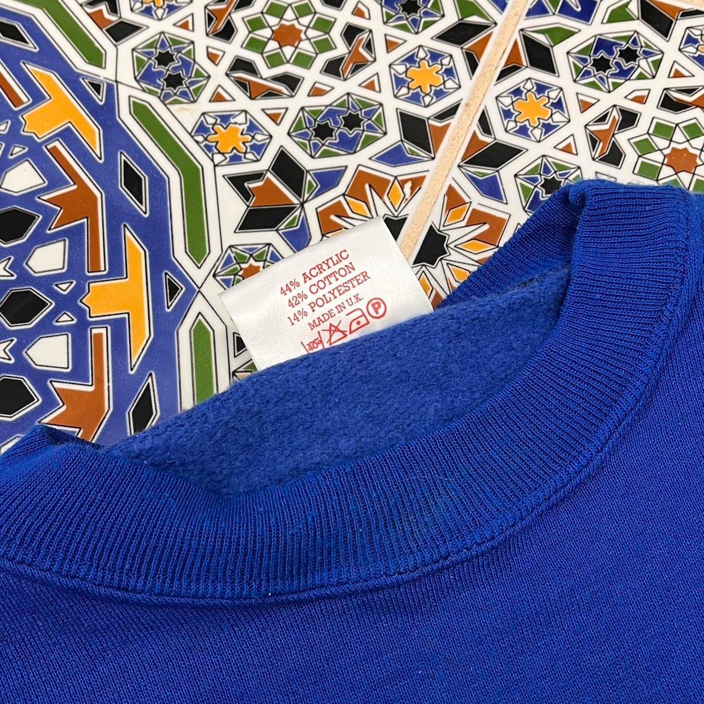 vintage reebok sweatshirt