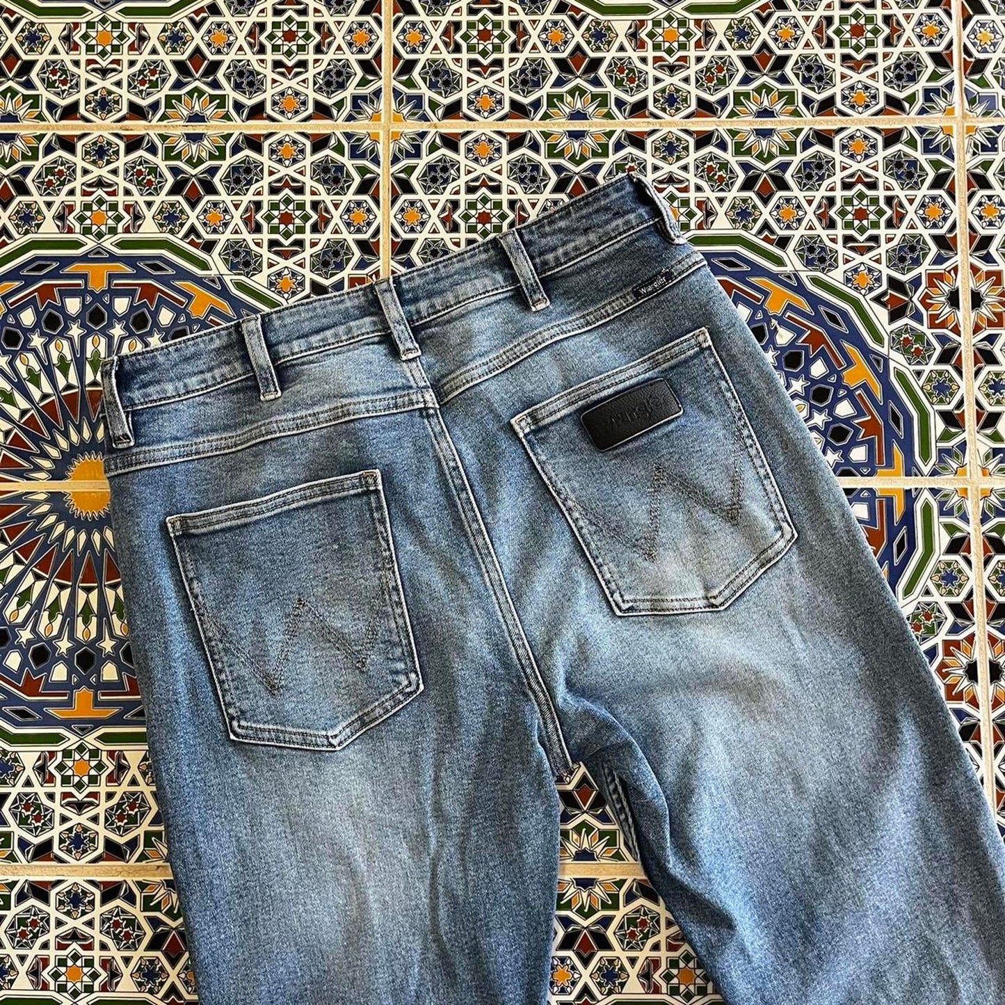 wrangler straight cut denim jeans