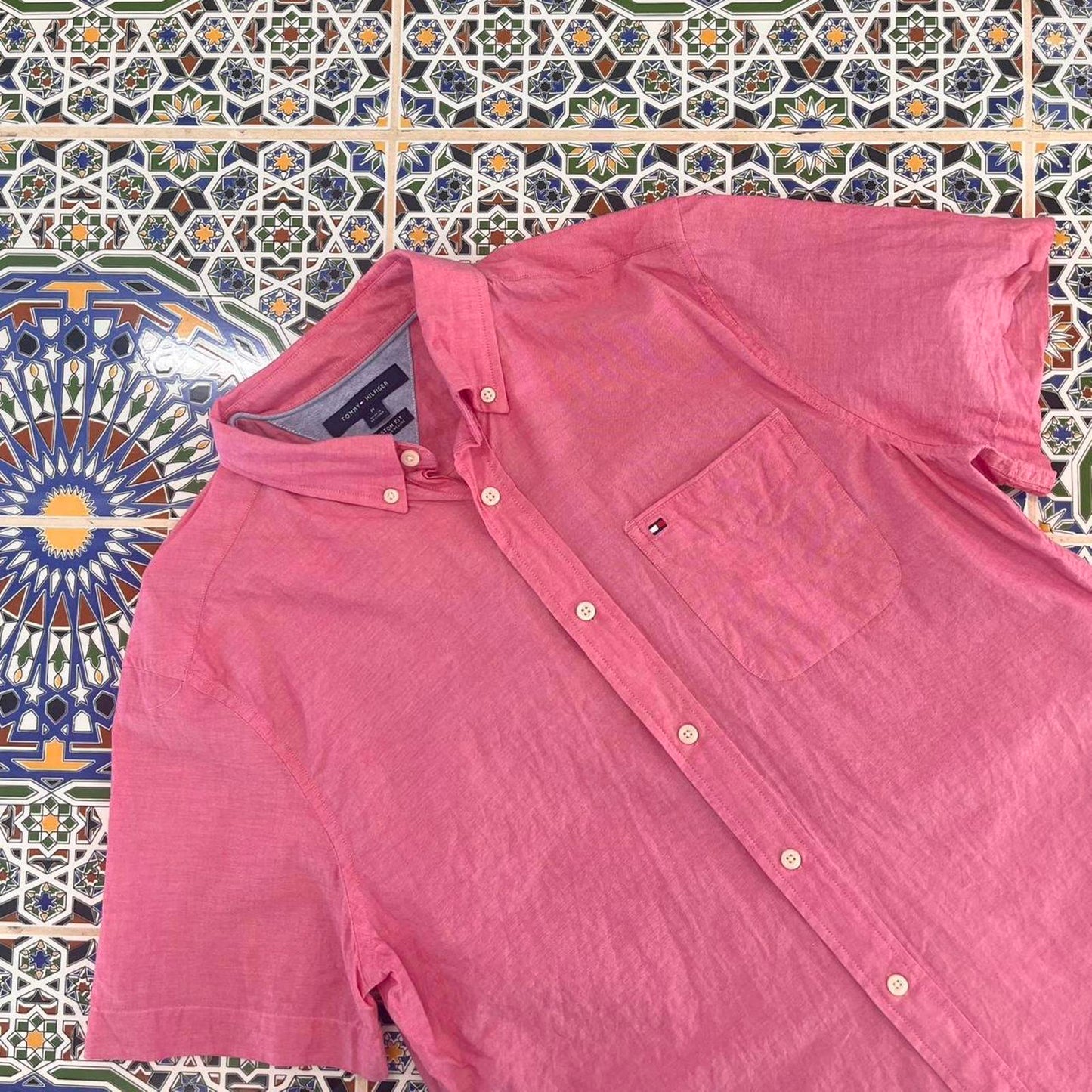 tommy hilfiger short sleeved button up shirt