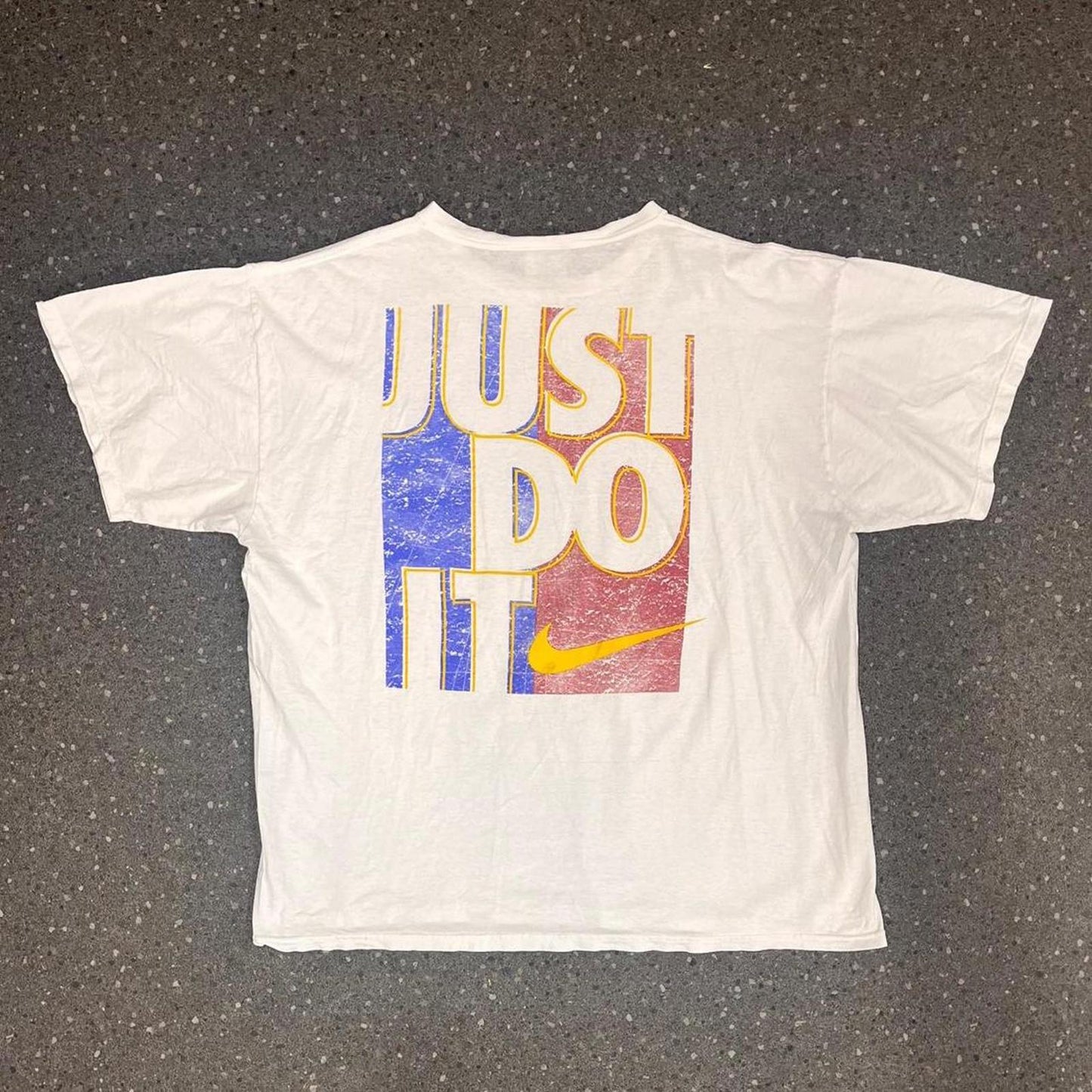 Nike tshirt