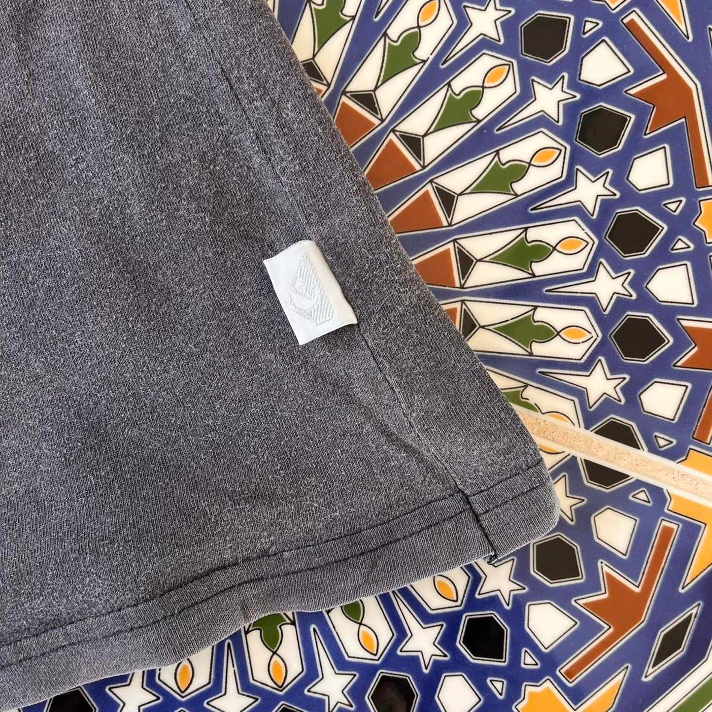 quiksilver singlet tee