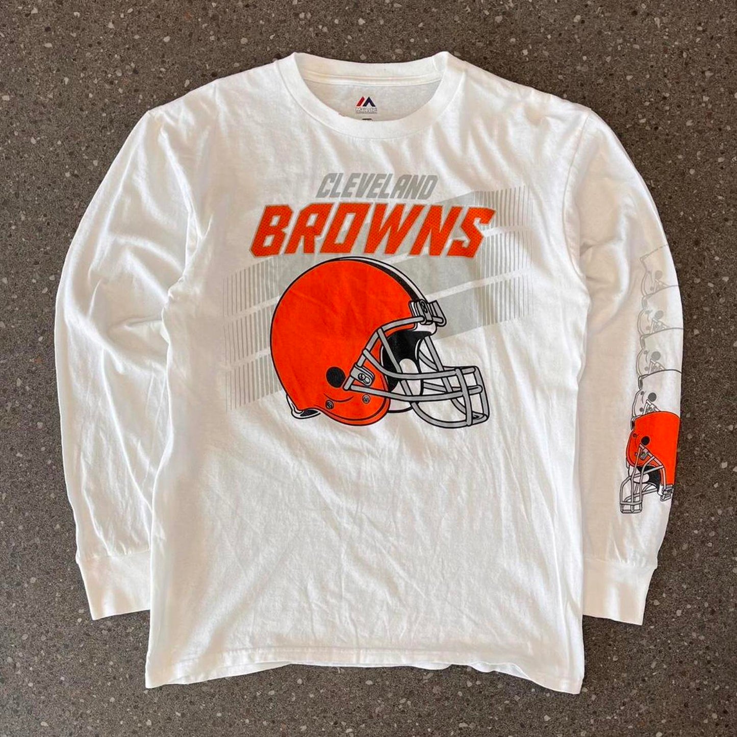 Cleveland browns long sleeve tee