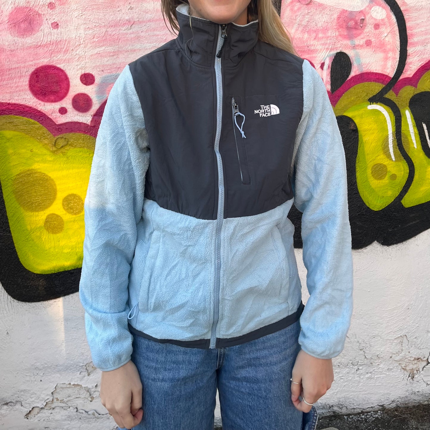 M Women’s The North Face fleece jacket