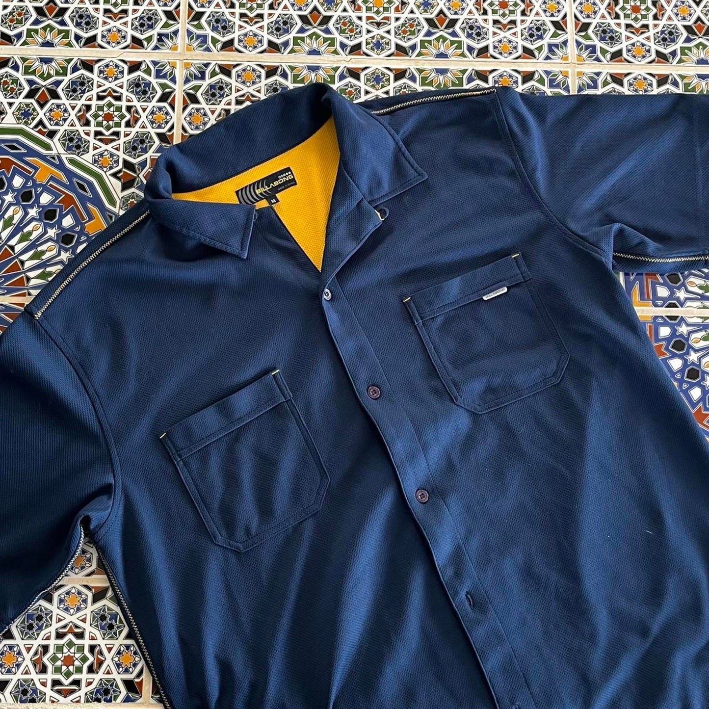 billabong button up