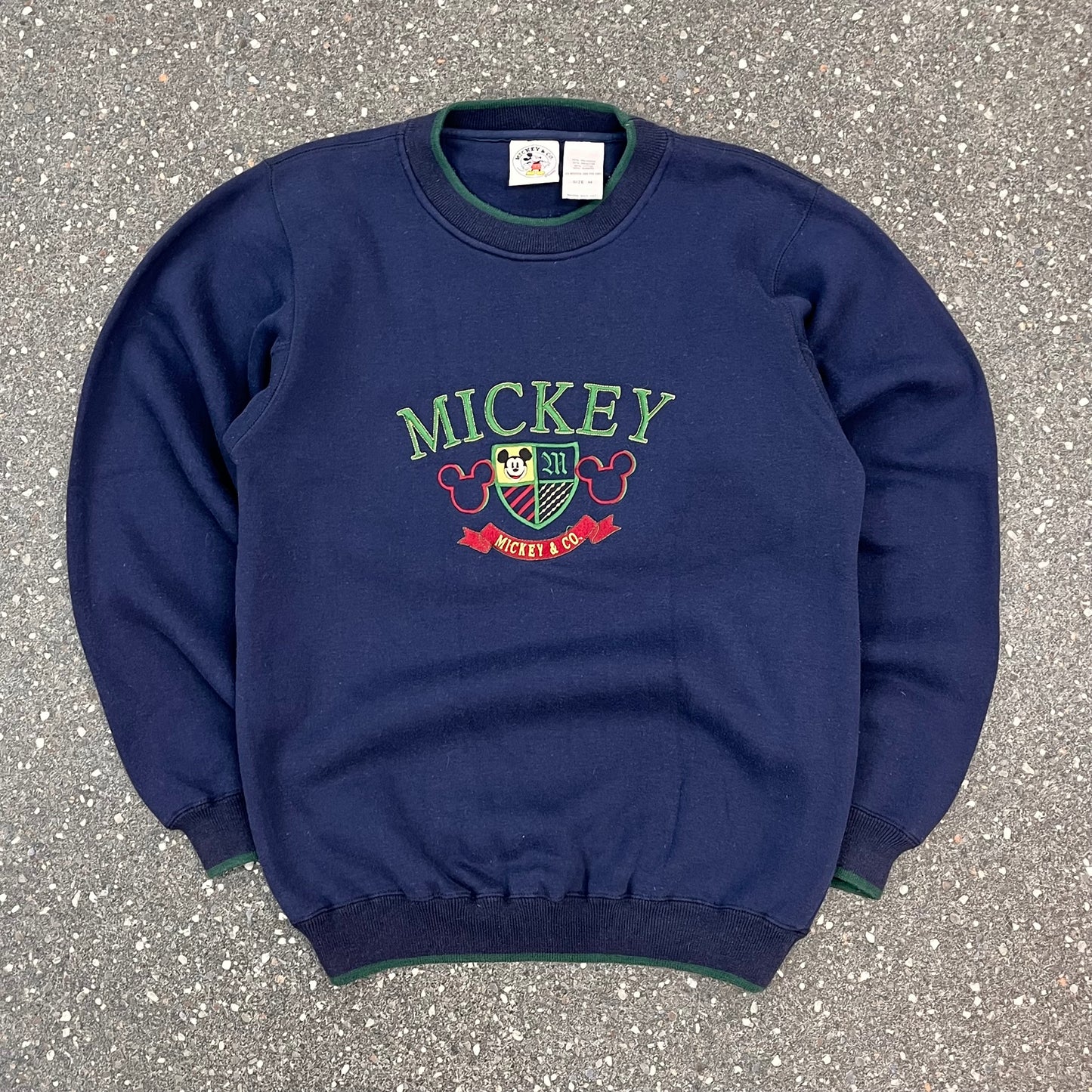 M vintage mickey mouse sweatshirt