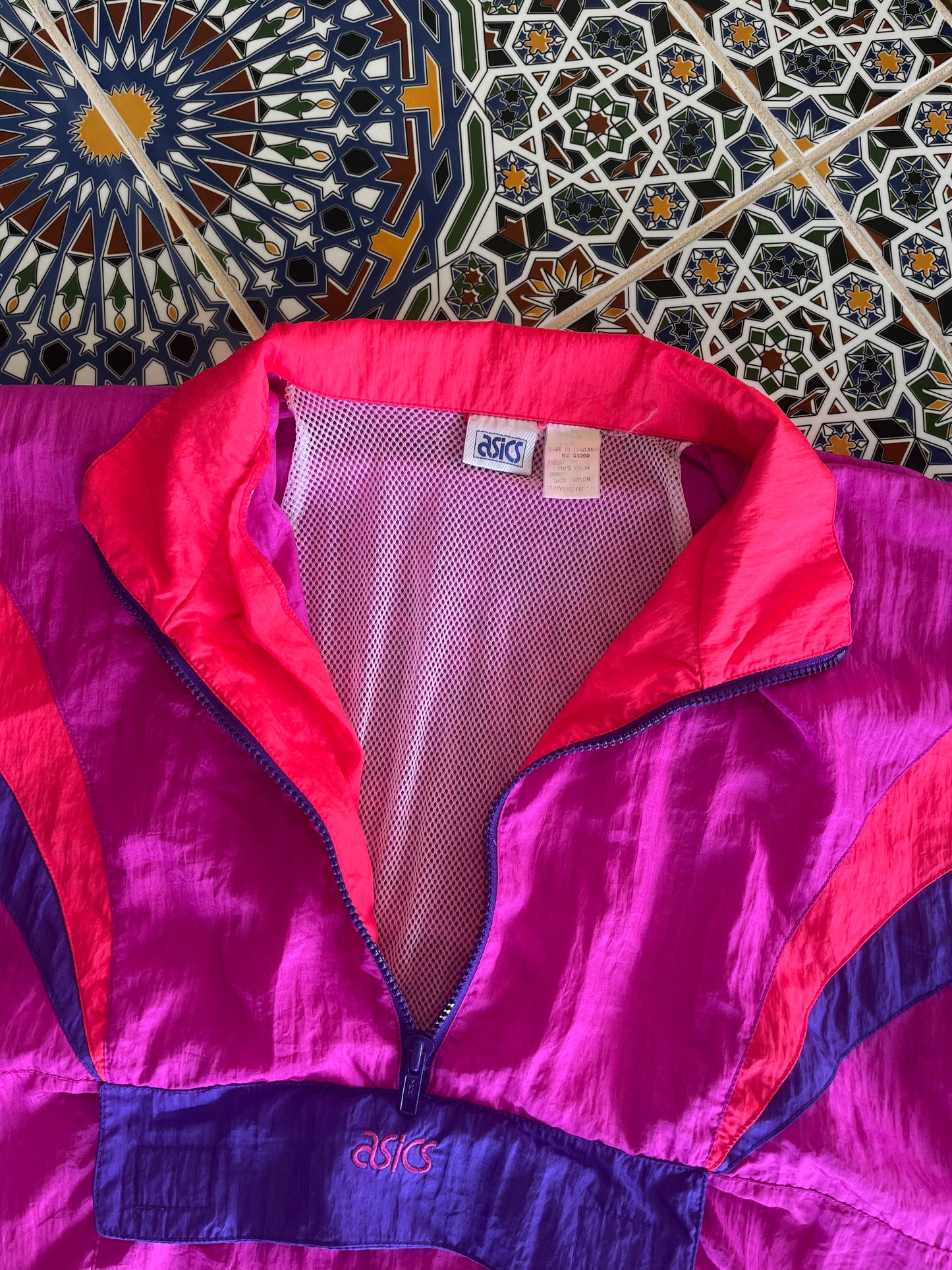 S Vintage ASICS windbreaker