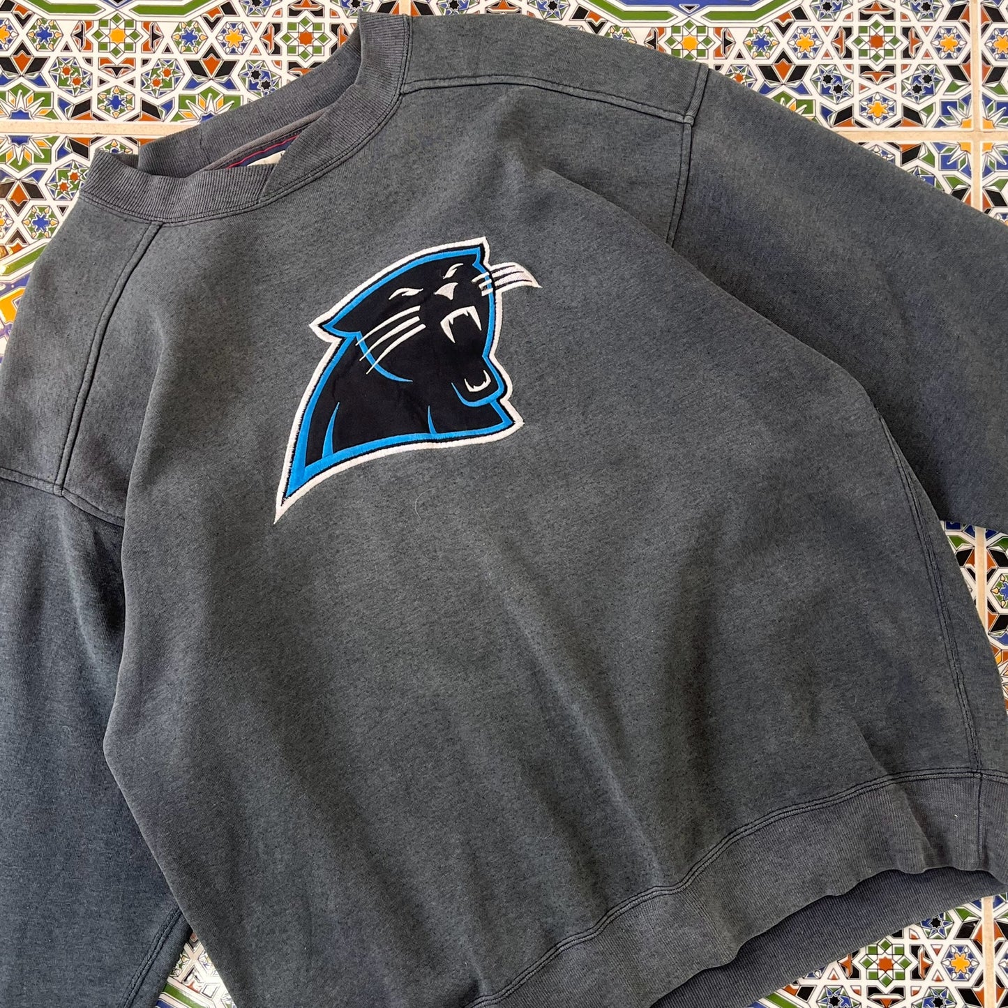 L starter Carolina panthers sweatshirt