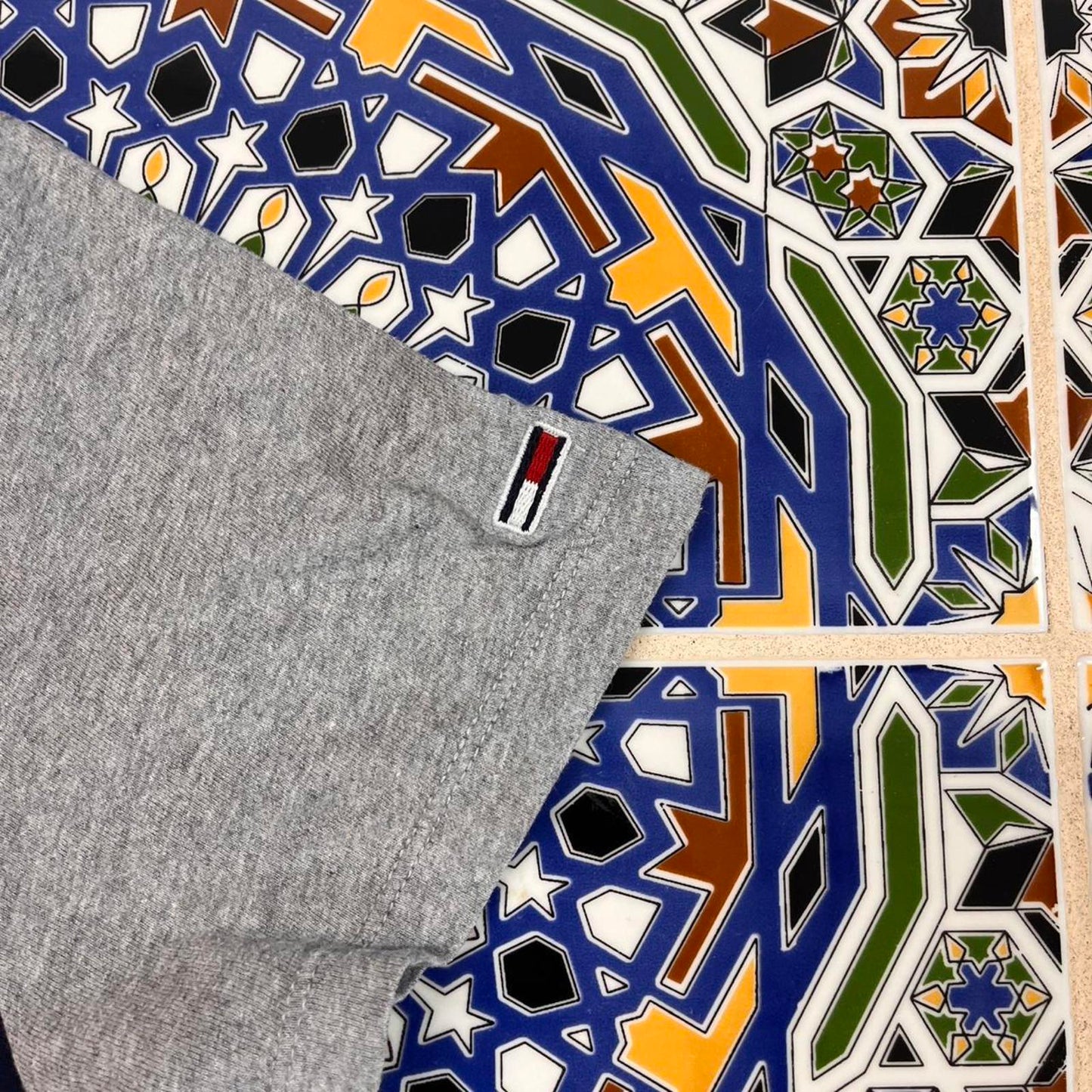 tommy hilfiger tshirt