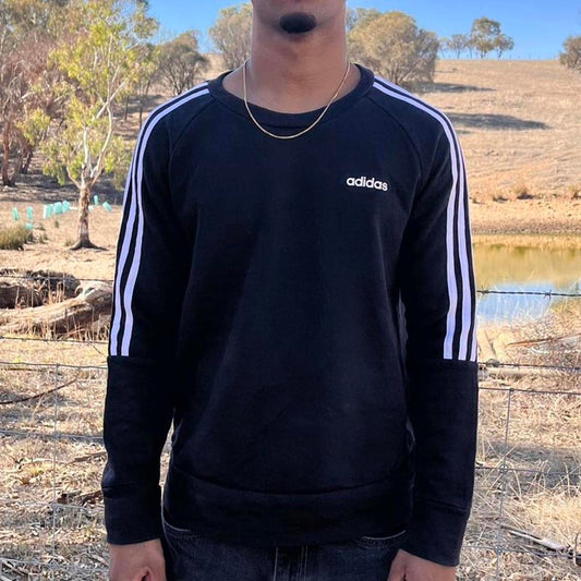 adidas sweathsirt