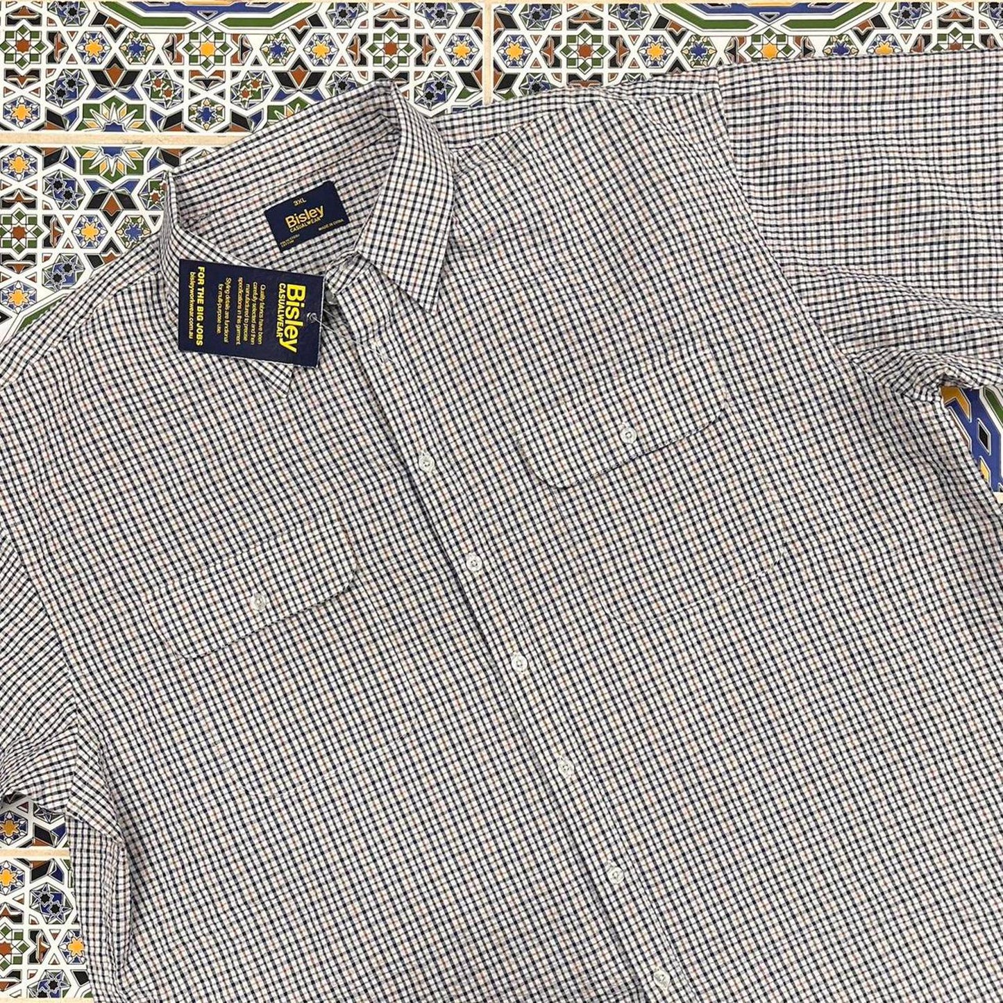 bisley short sleeved button up shirt