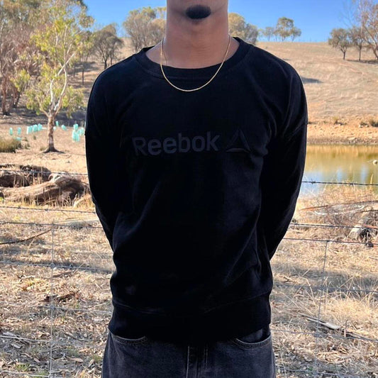 reebok sweathsirt